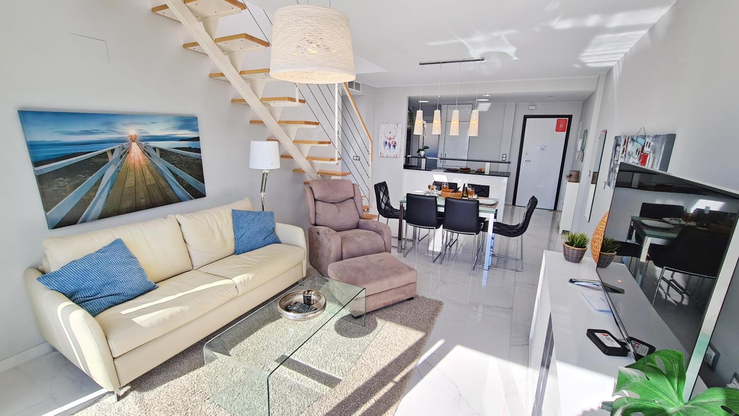 Apartamento con vista a la piscina