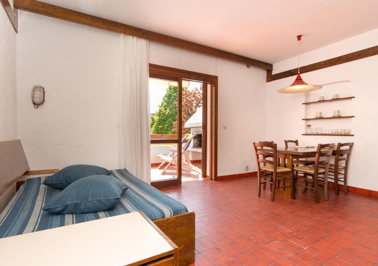 Economy One-Bedroom Apartment with Balcony - Photo 1