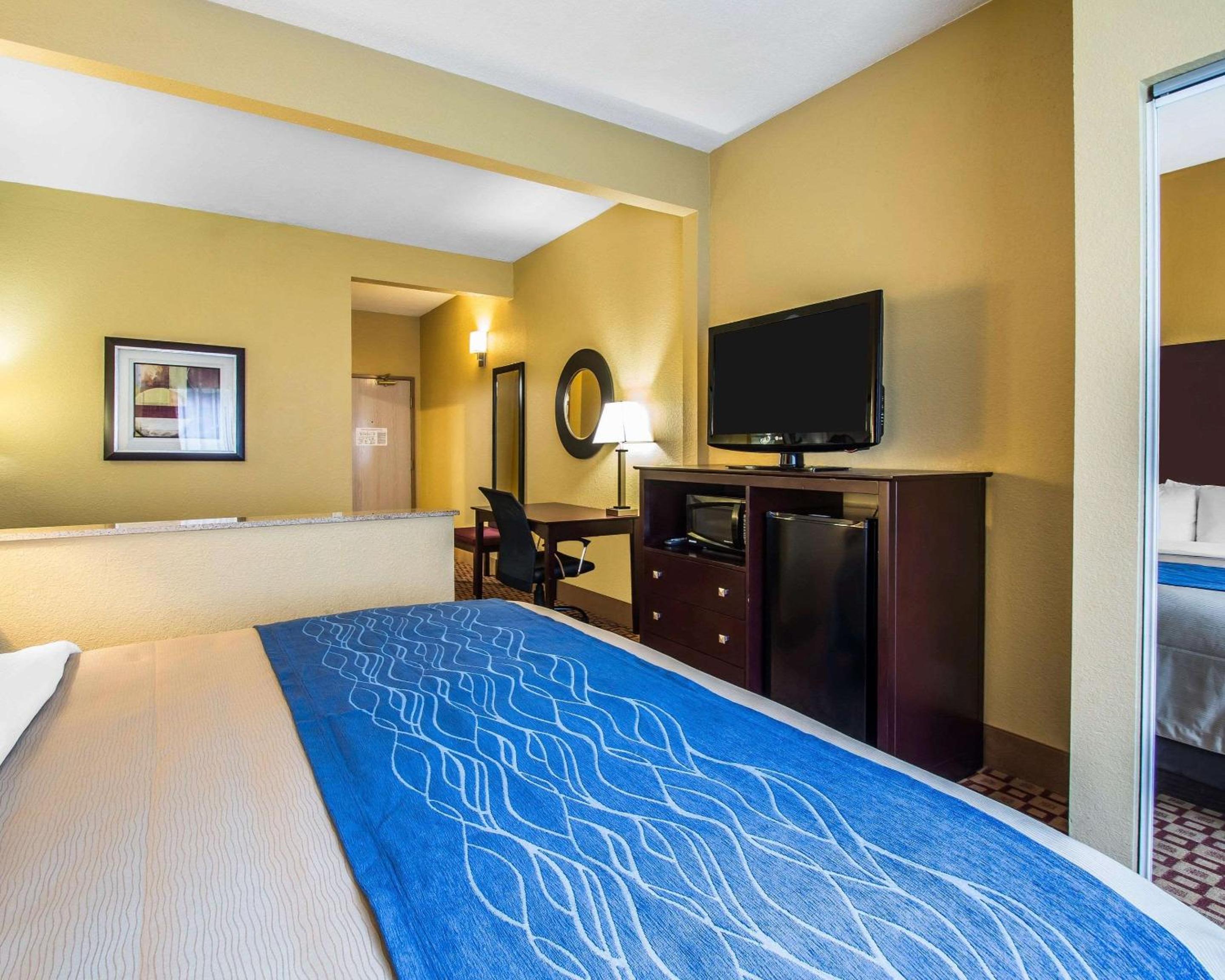 King Suite - Photo 1