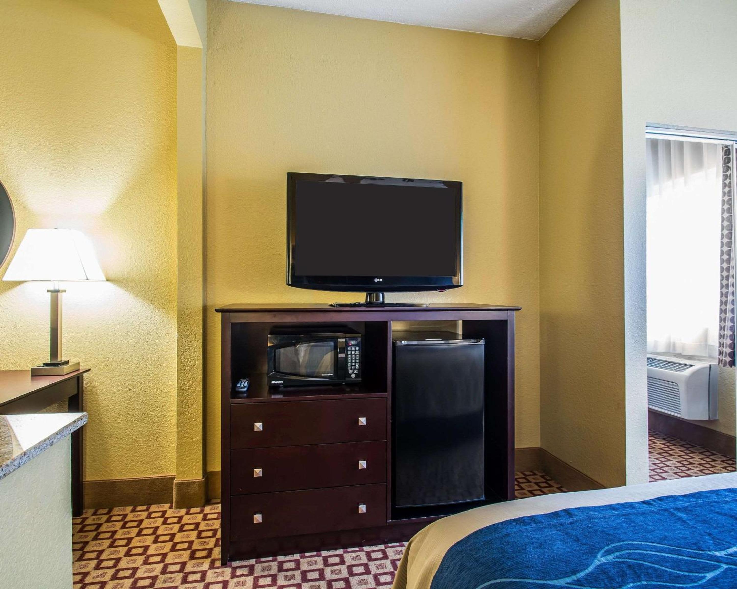 King Suite - Photo 3