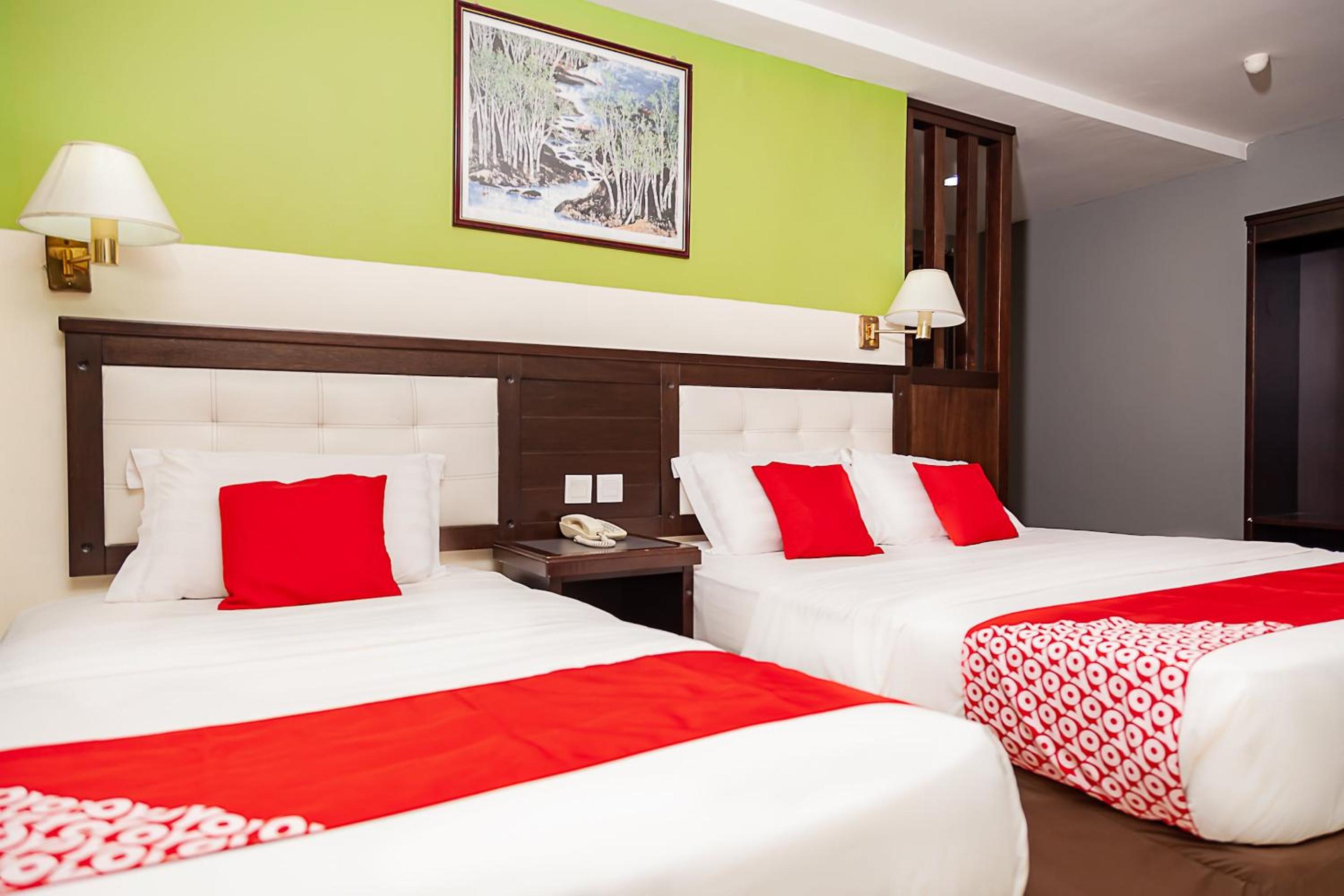 Superior Suite - Photo 2