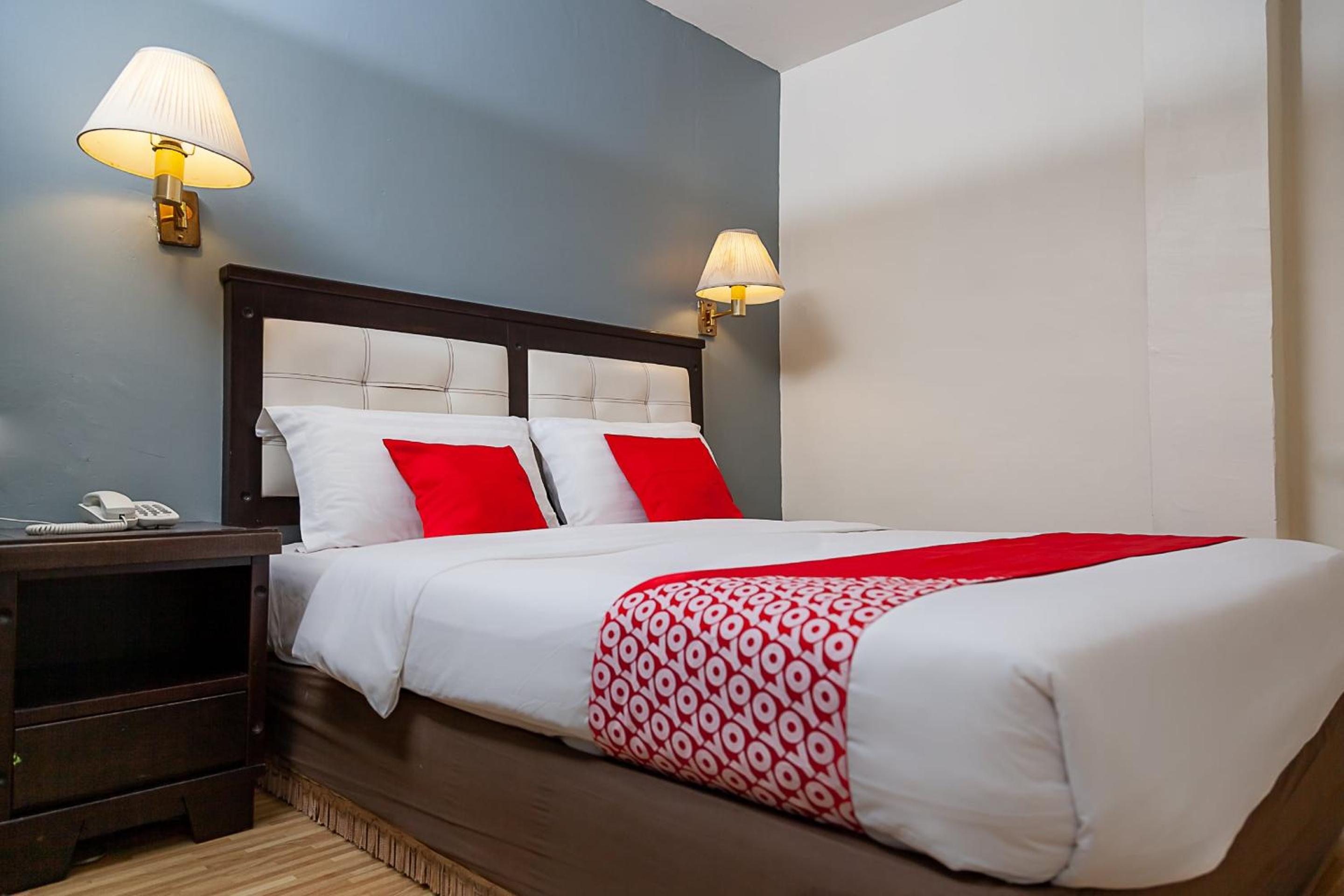 Deluxe Double Room - Photo 2