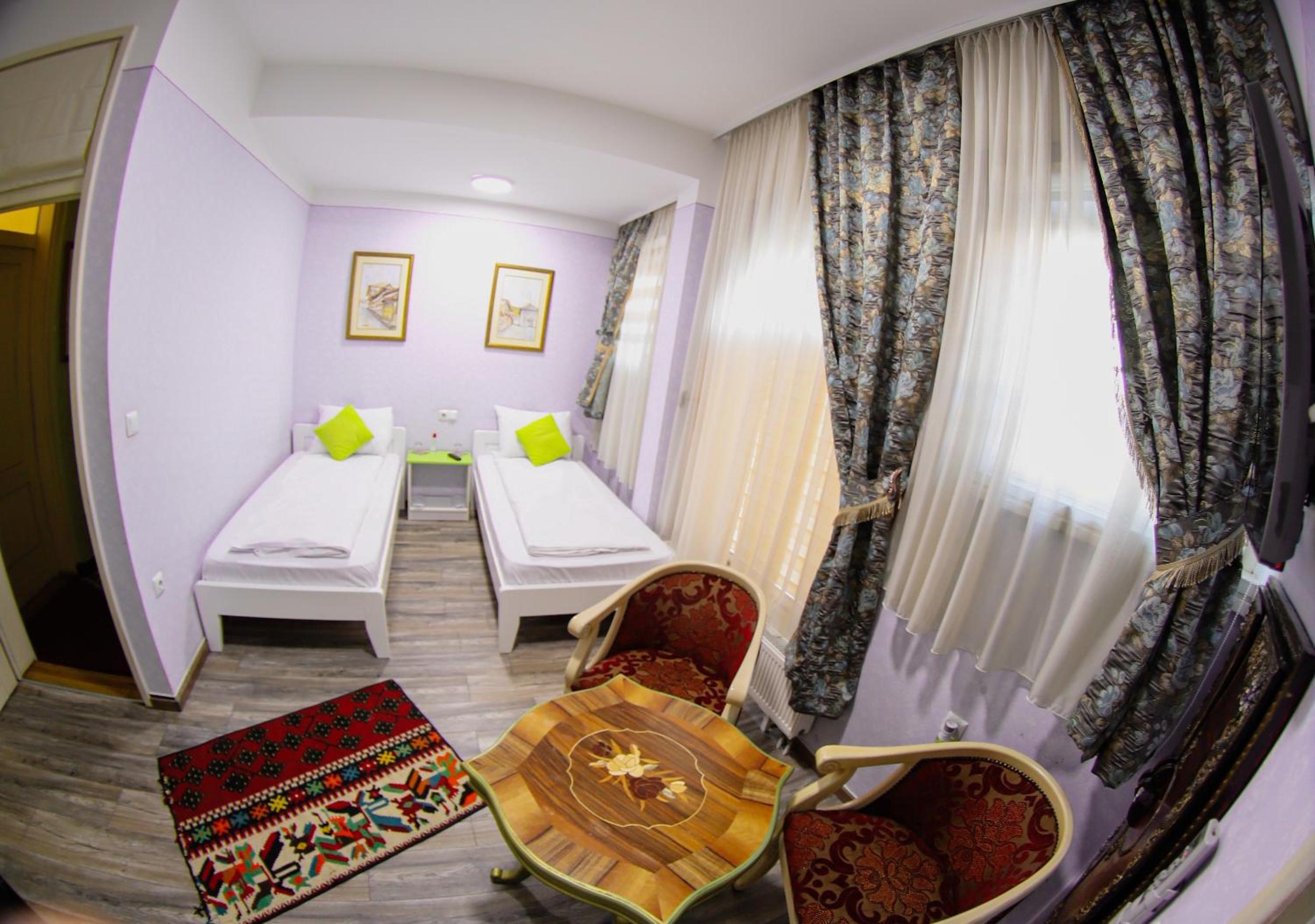 Double or Twin Room photo 1