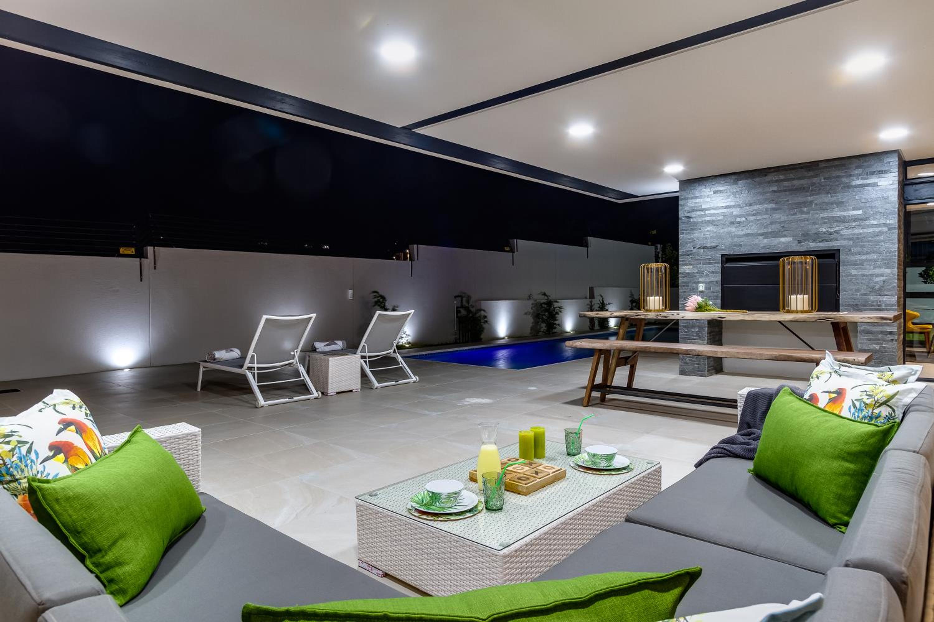 Three-Bedroom Villa - Photo 23