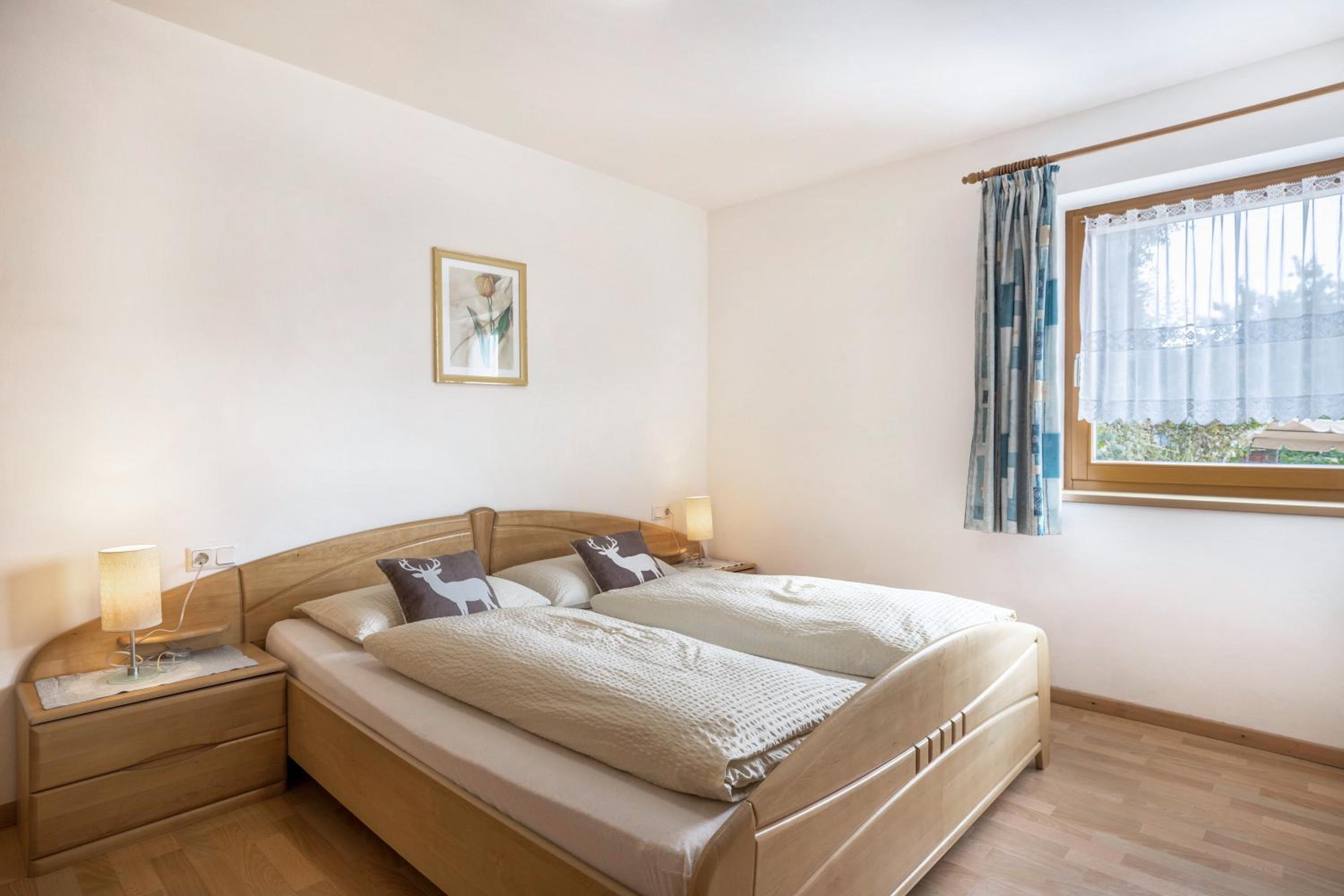 One-Bedroom Apartment with Garden View
