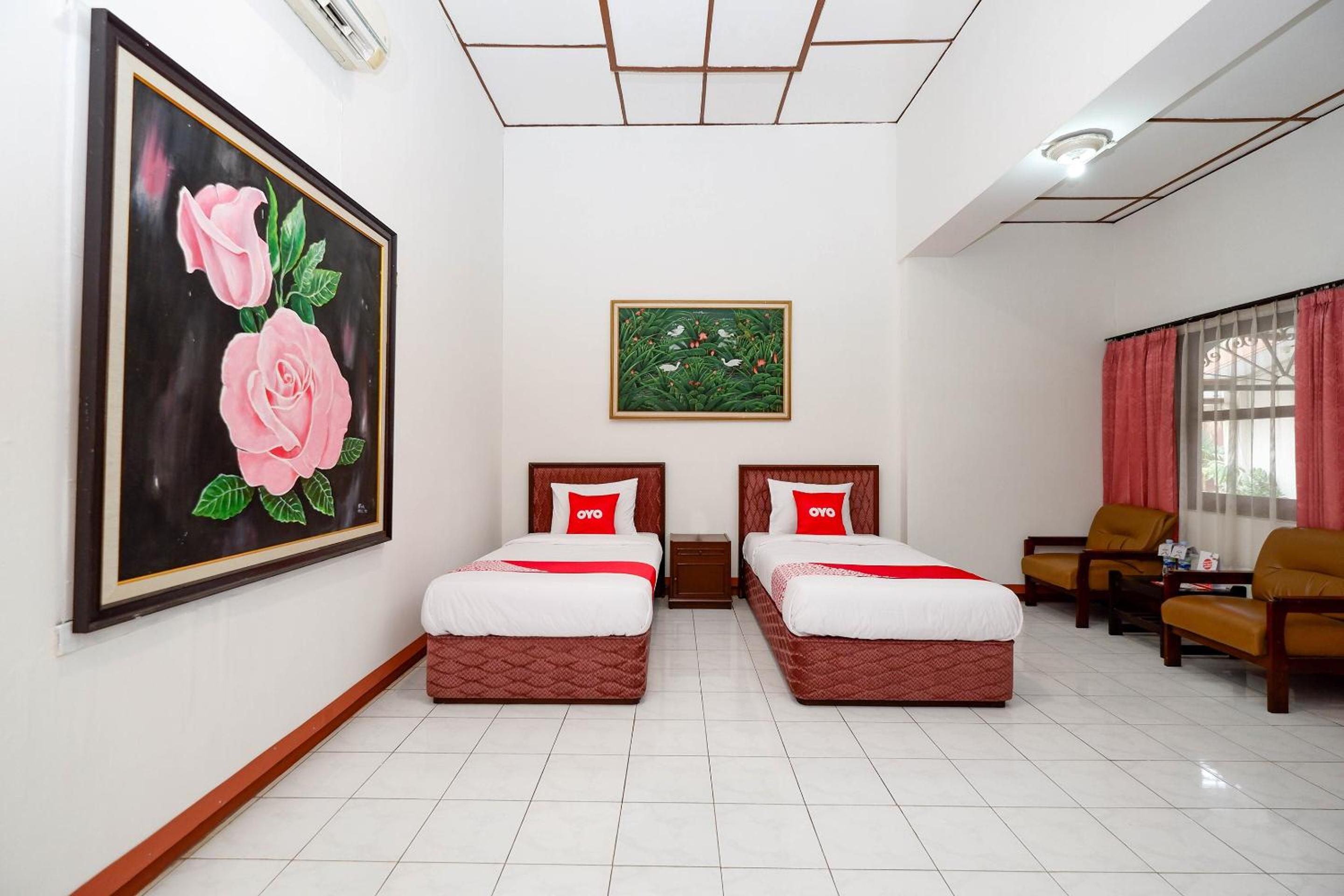 Delxue Twin Room - Photo 1