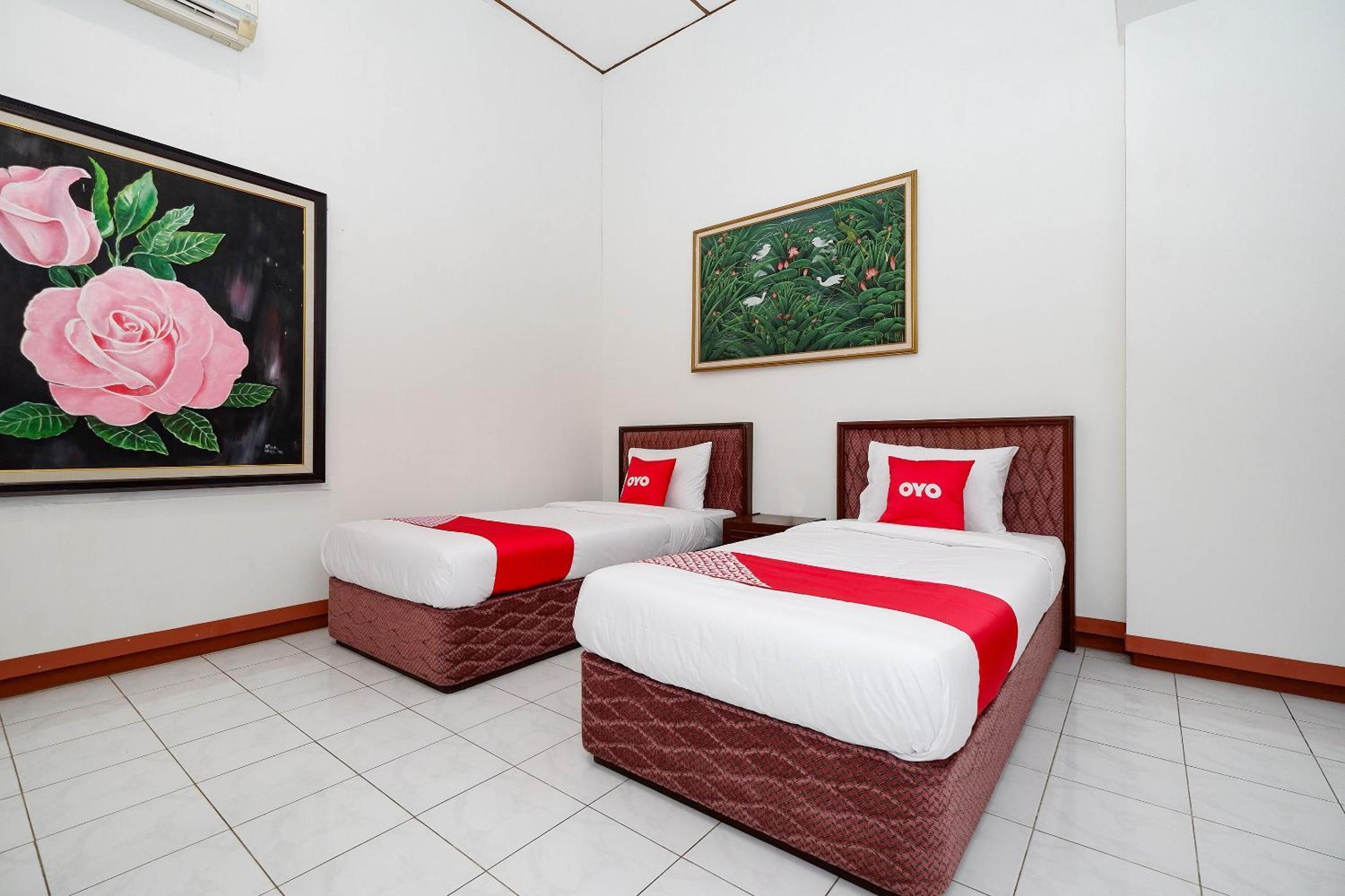 Delxue Twin Room - Photo 8