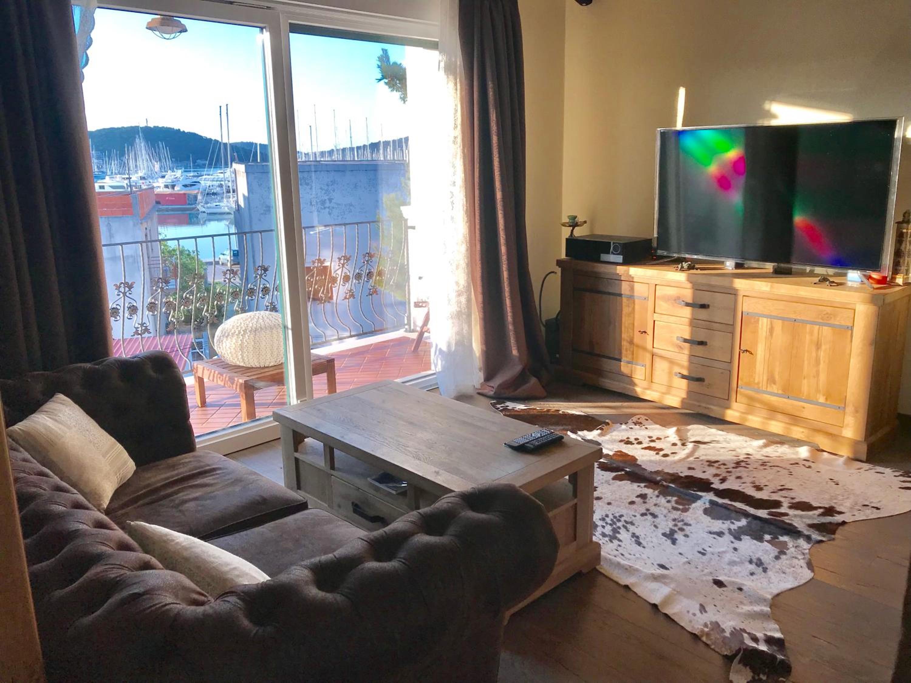 Villa - Beach Front photo 1