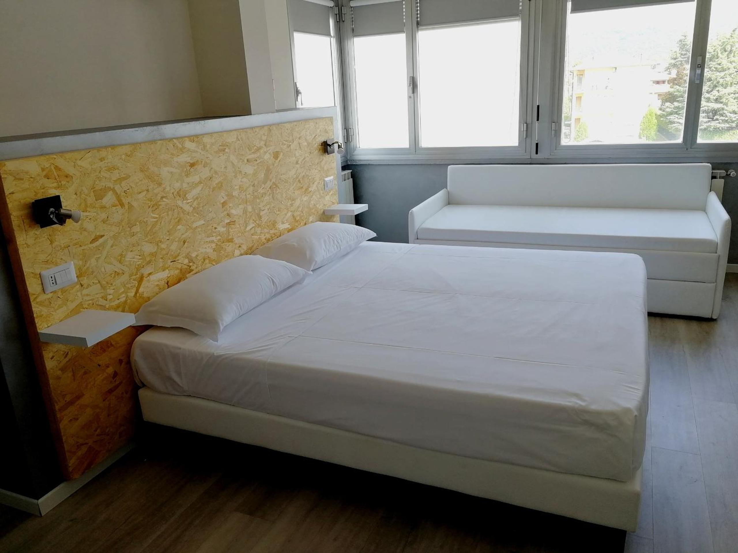 Deluxe Apartment photo 3