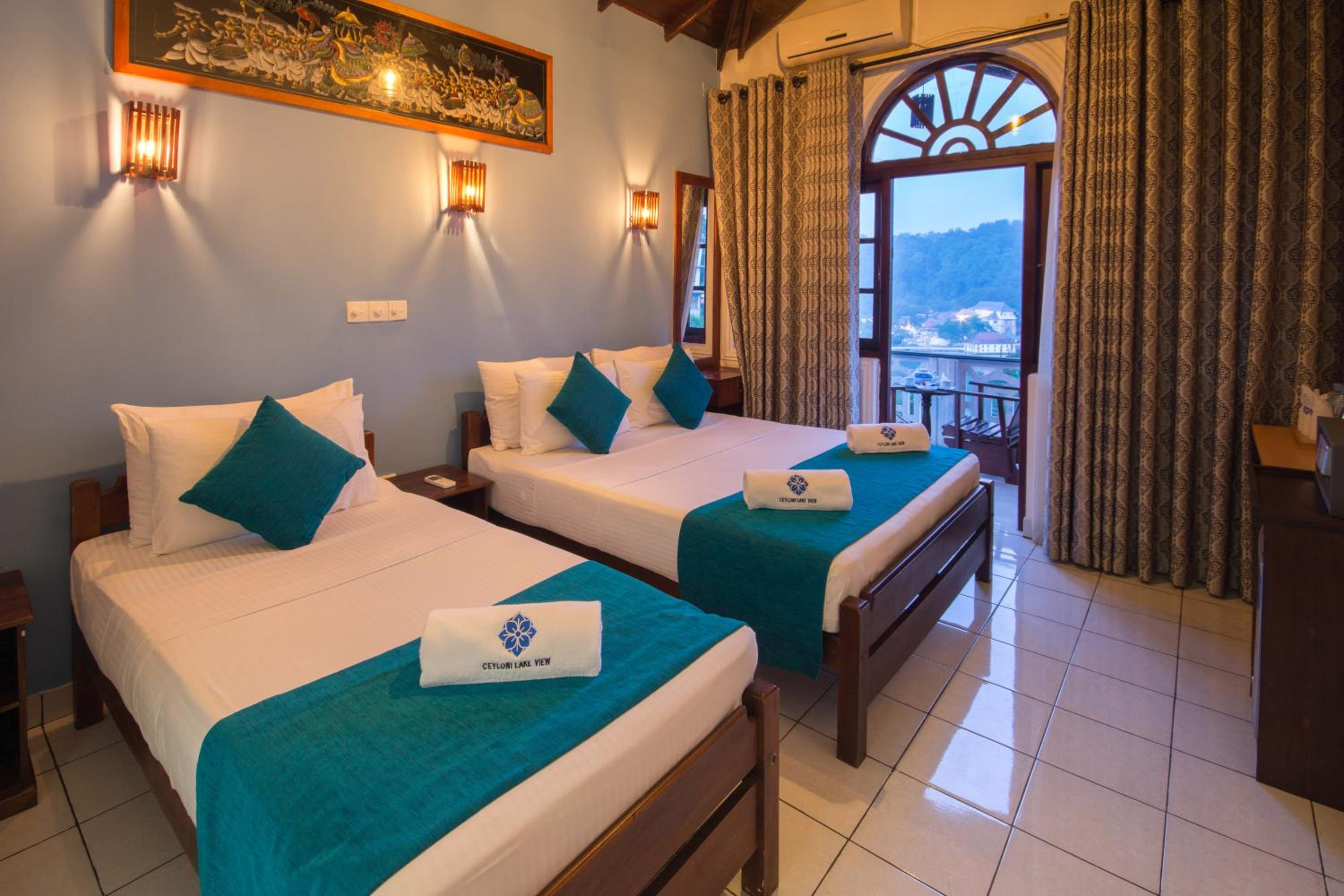 Triple Room With Balcony