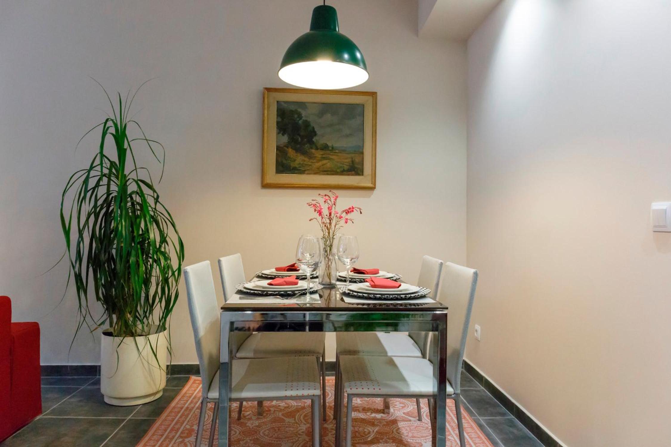 Apartment - Ground Floor photo 2