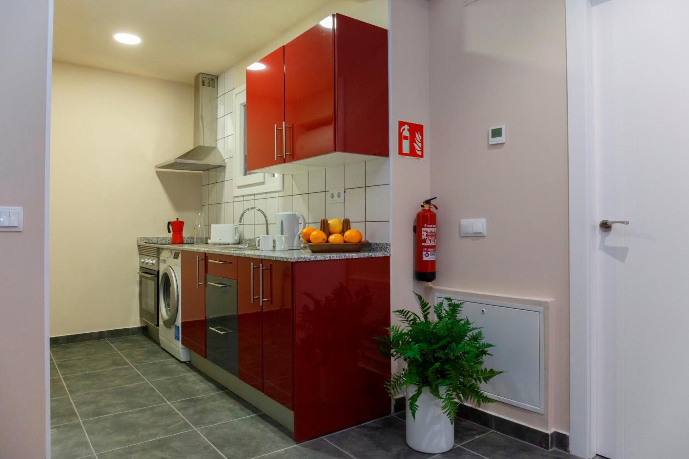 Apartment - Ground Floor photo 3