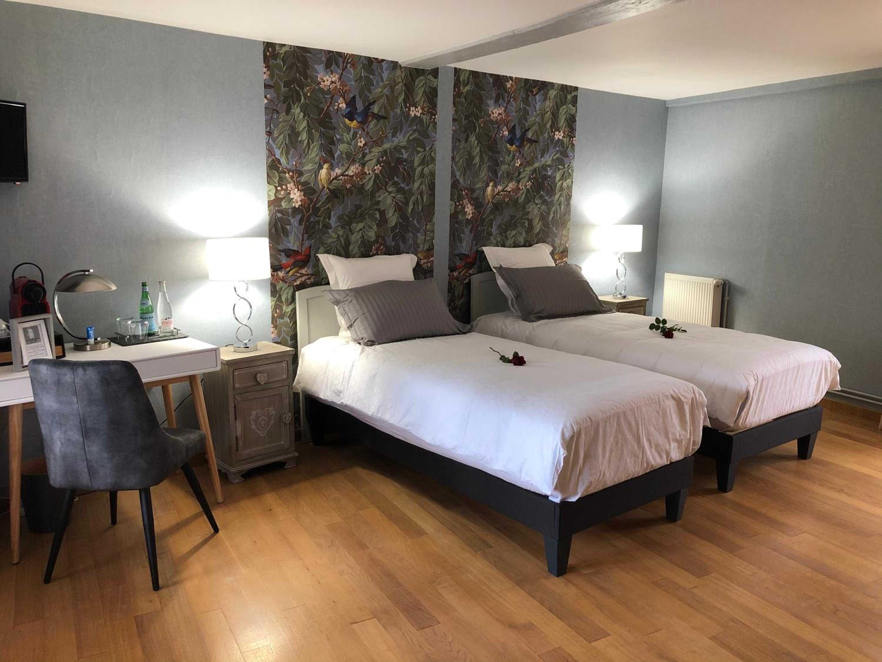 Deluxe Triple Room photo 2