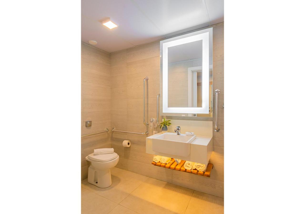 Superior Double Room - Disability Access - Photo 4