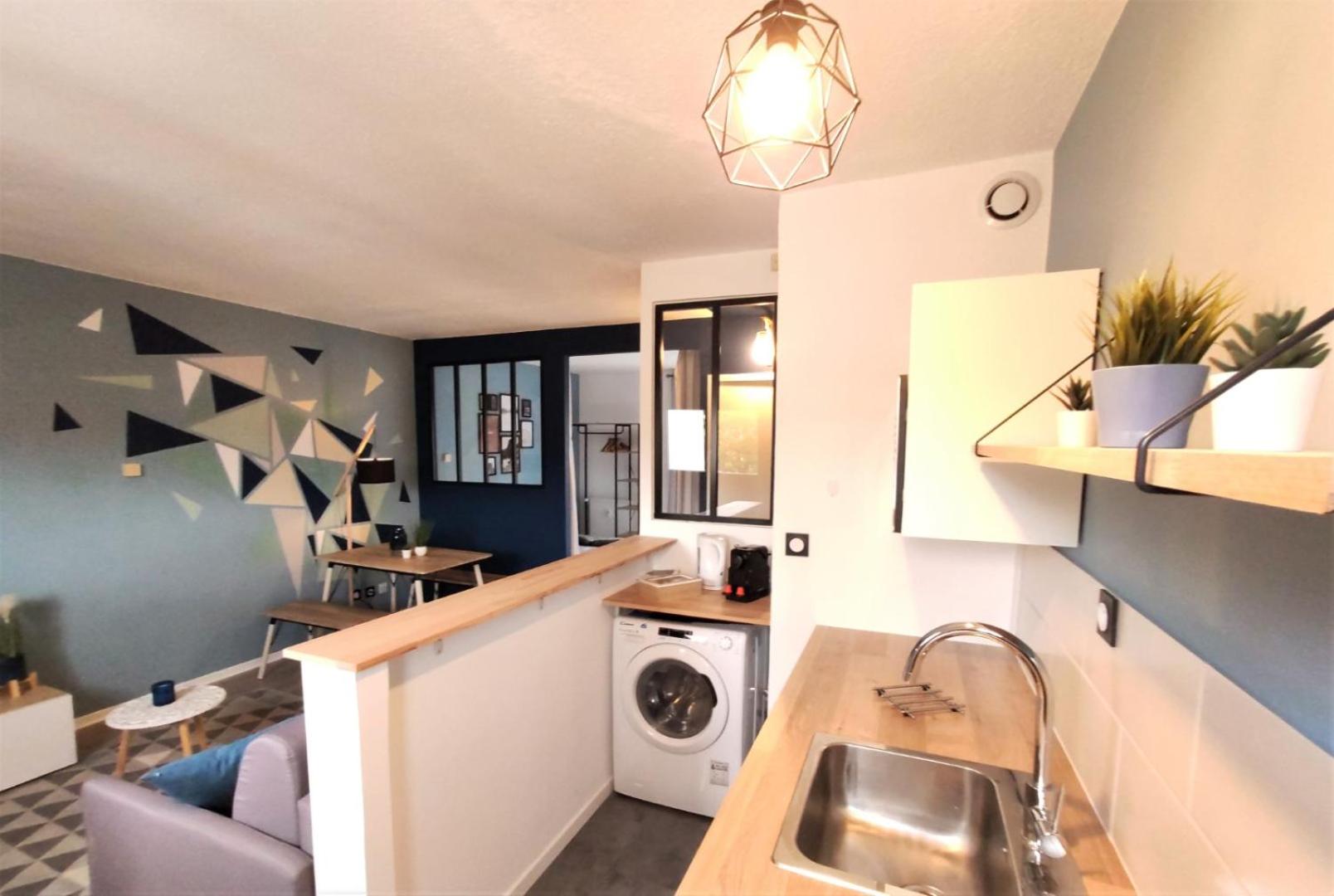 One-Bedroom Apartment - Photo 10