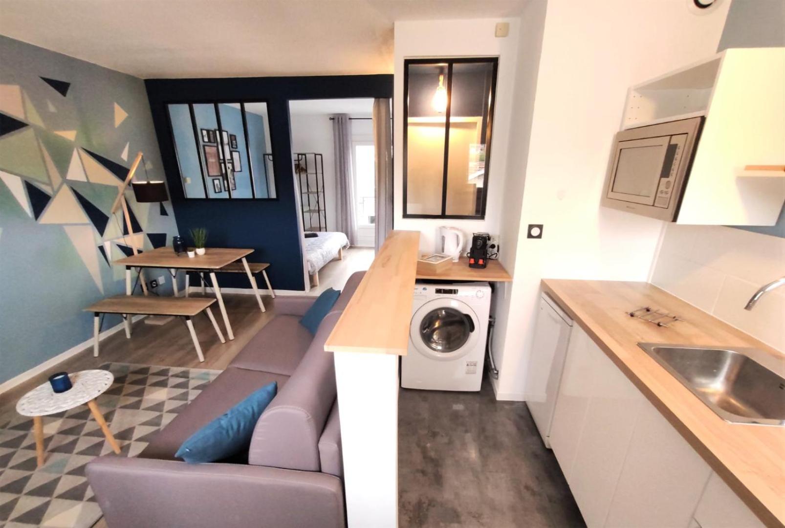 One-Bedroom Apartment - Photo 16