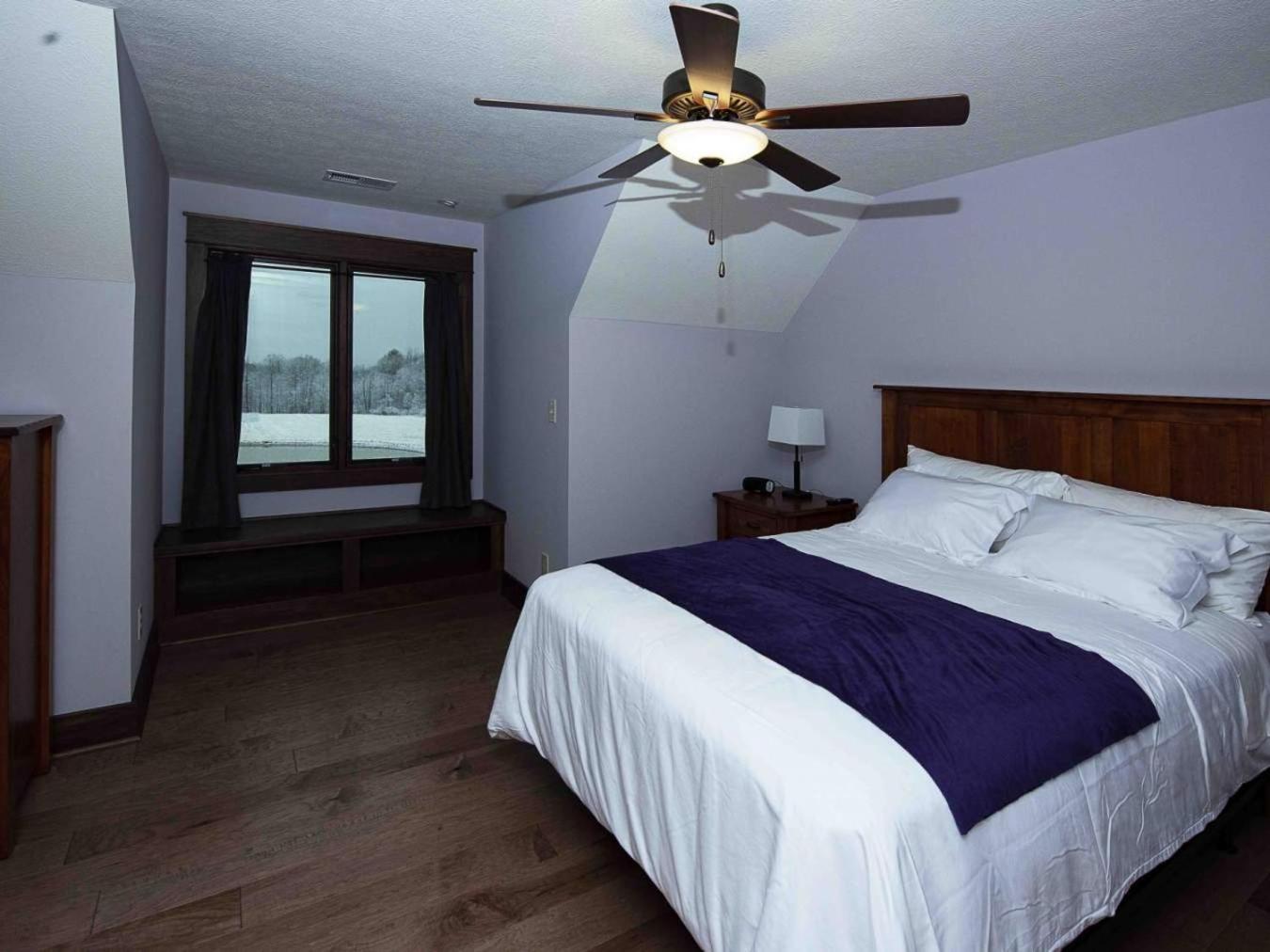 Queen Suite photo 3