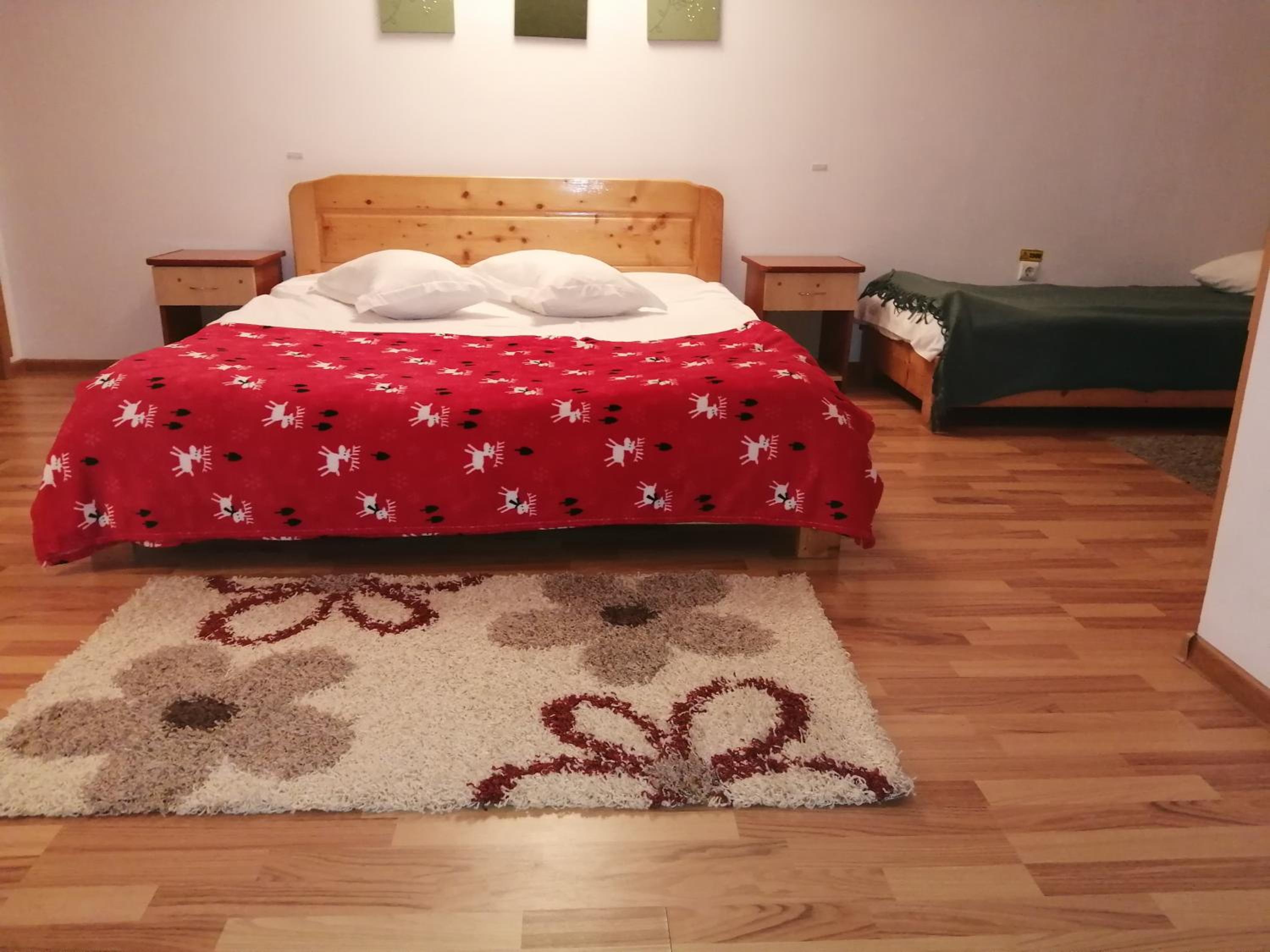 Triple Room with Balcony - Photo 4