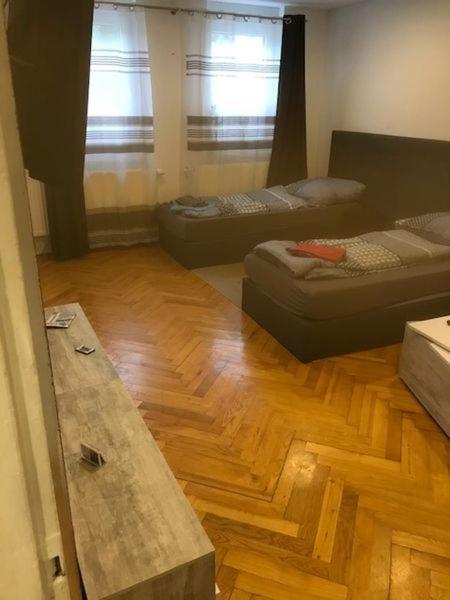 Apartment - Ground Floor - Photo 1