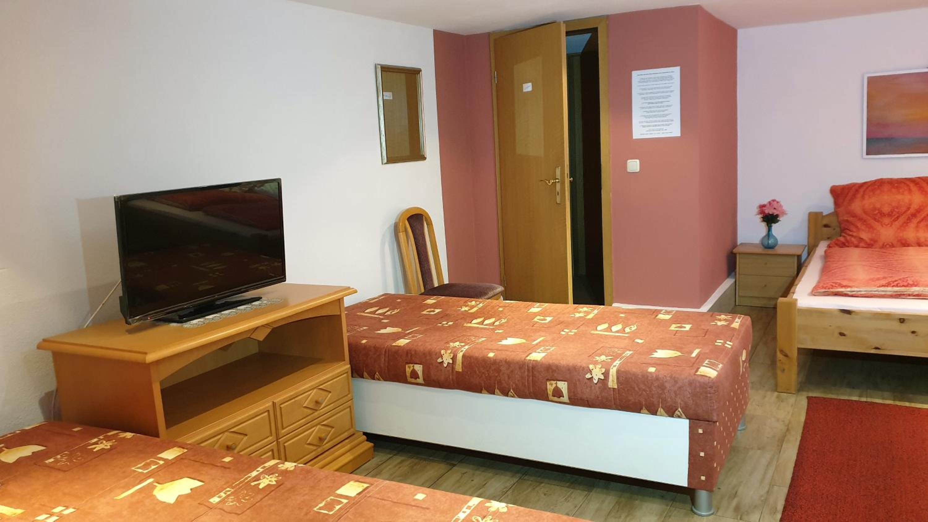 Apartment - Photo 19