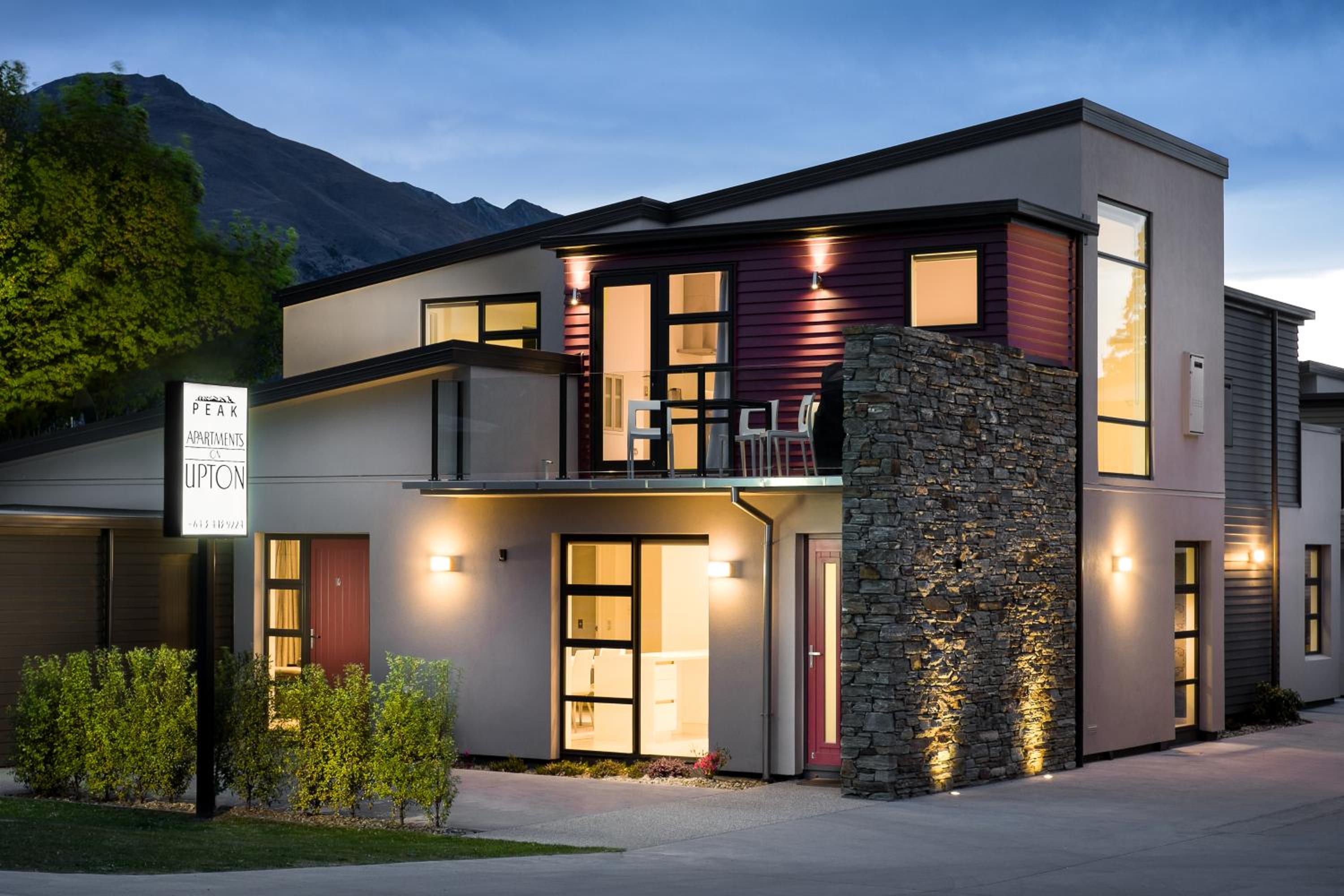 Five-Bedroom Apartment