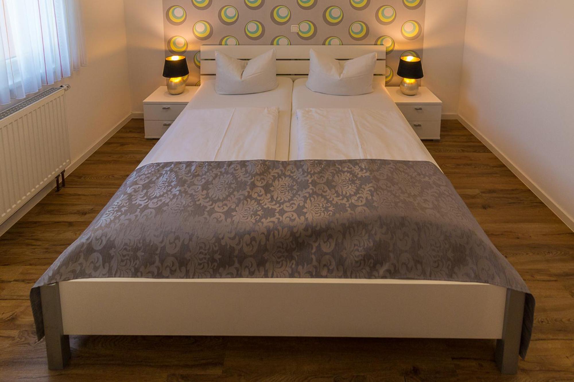 Double Room - Photo 10