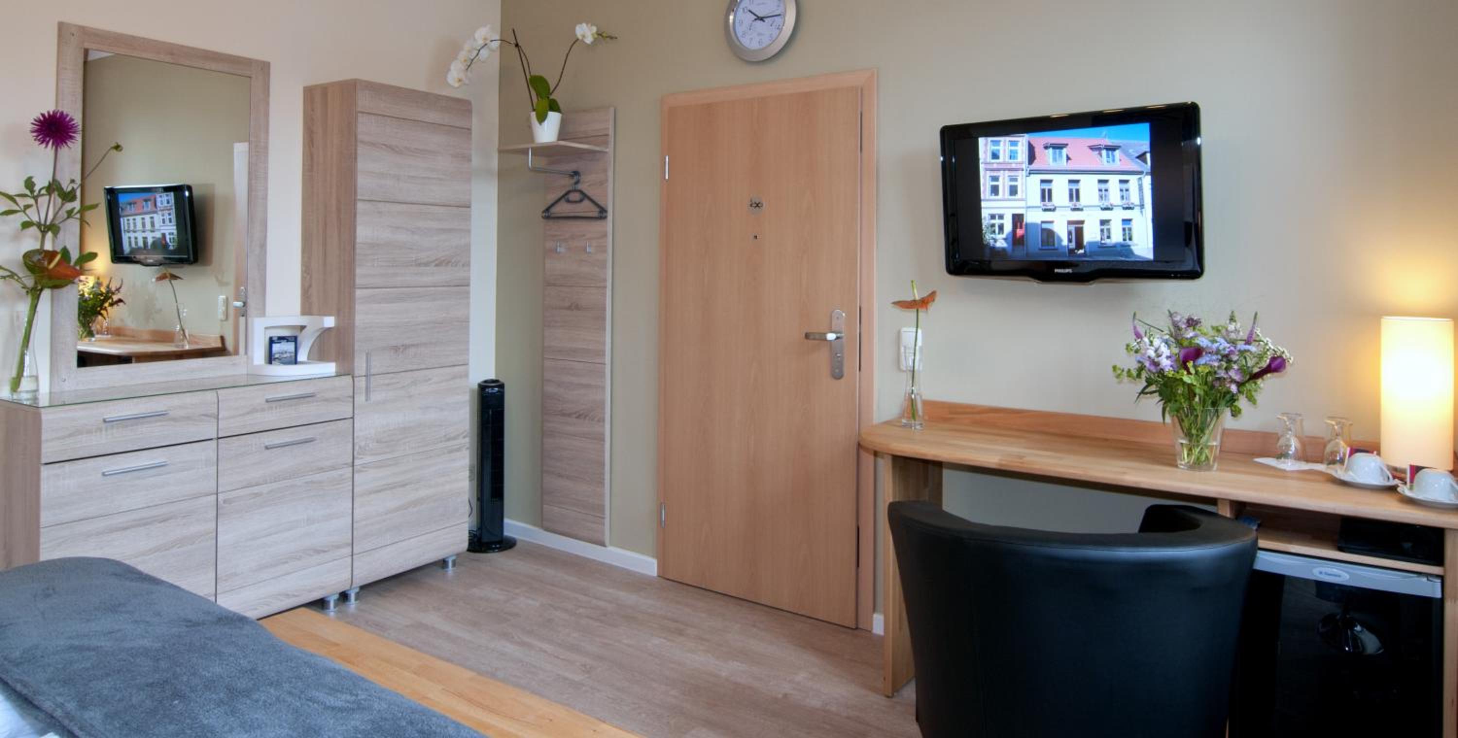Double Room with Balcony "A.Fruehling" photo 3