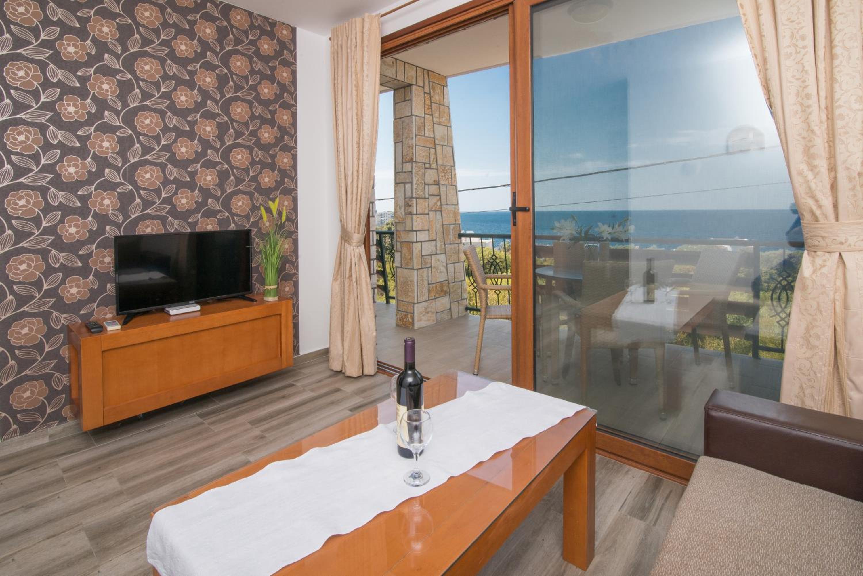 Apartment with Sea View