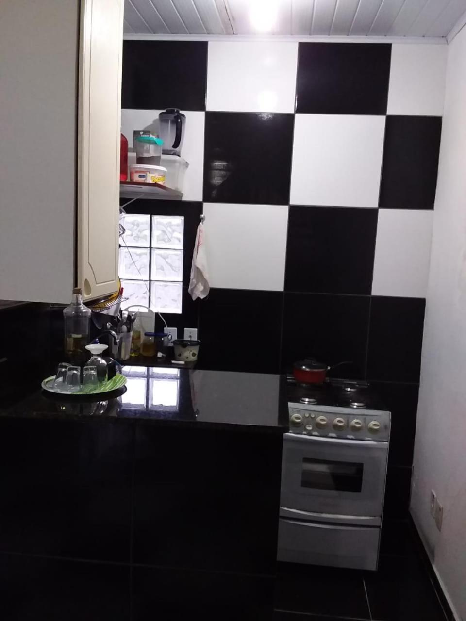 One-Bedroom Apartment - Photo 12