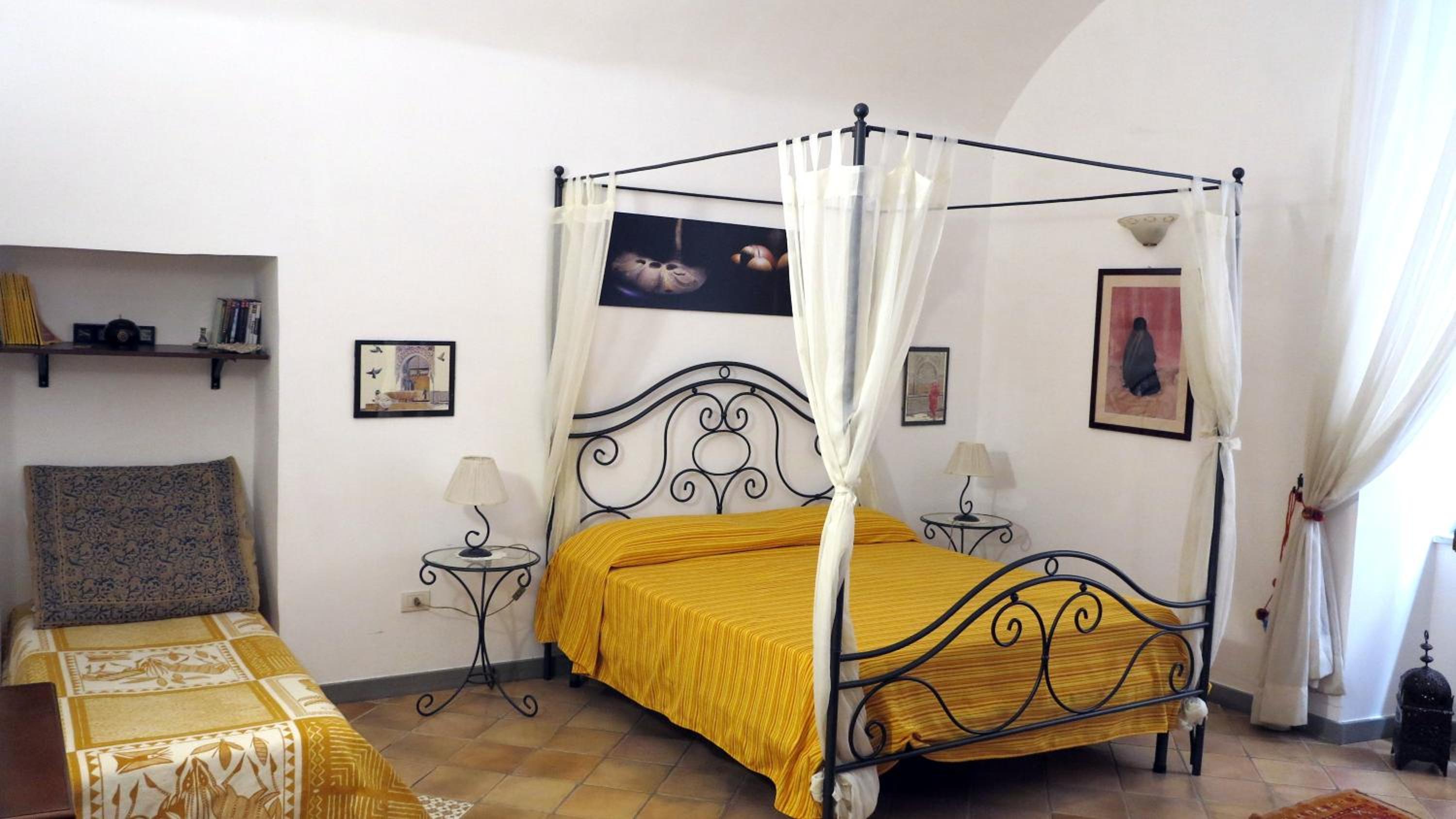 Large Double Room