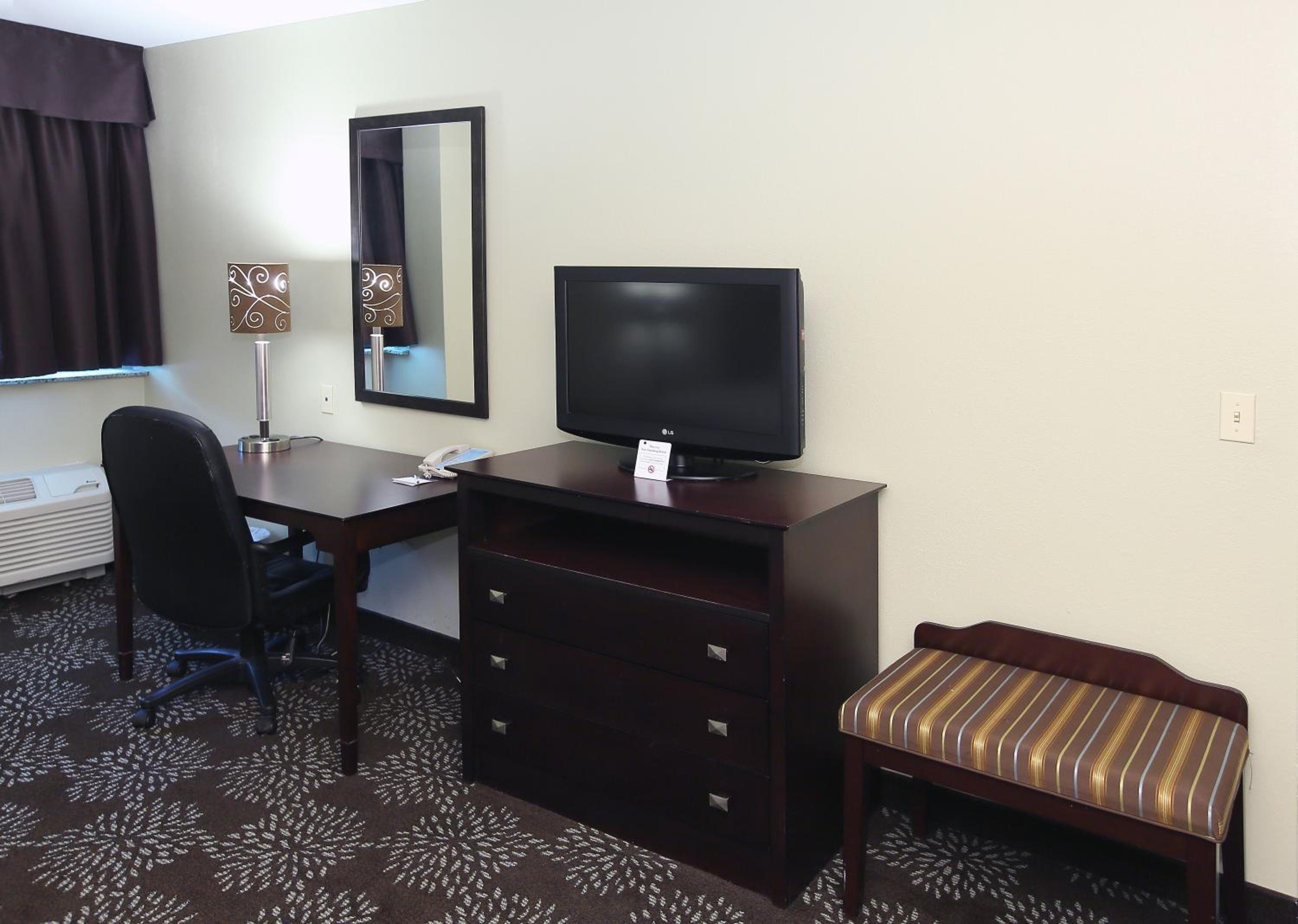 King Suite - Photo 1