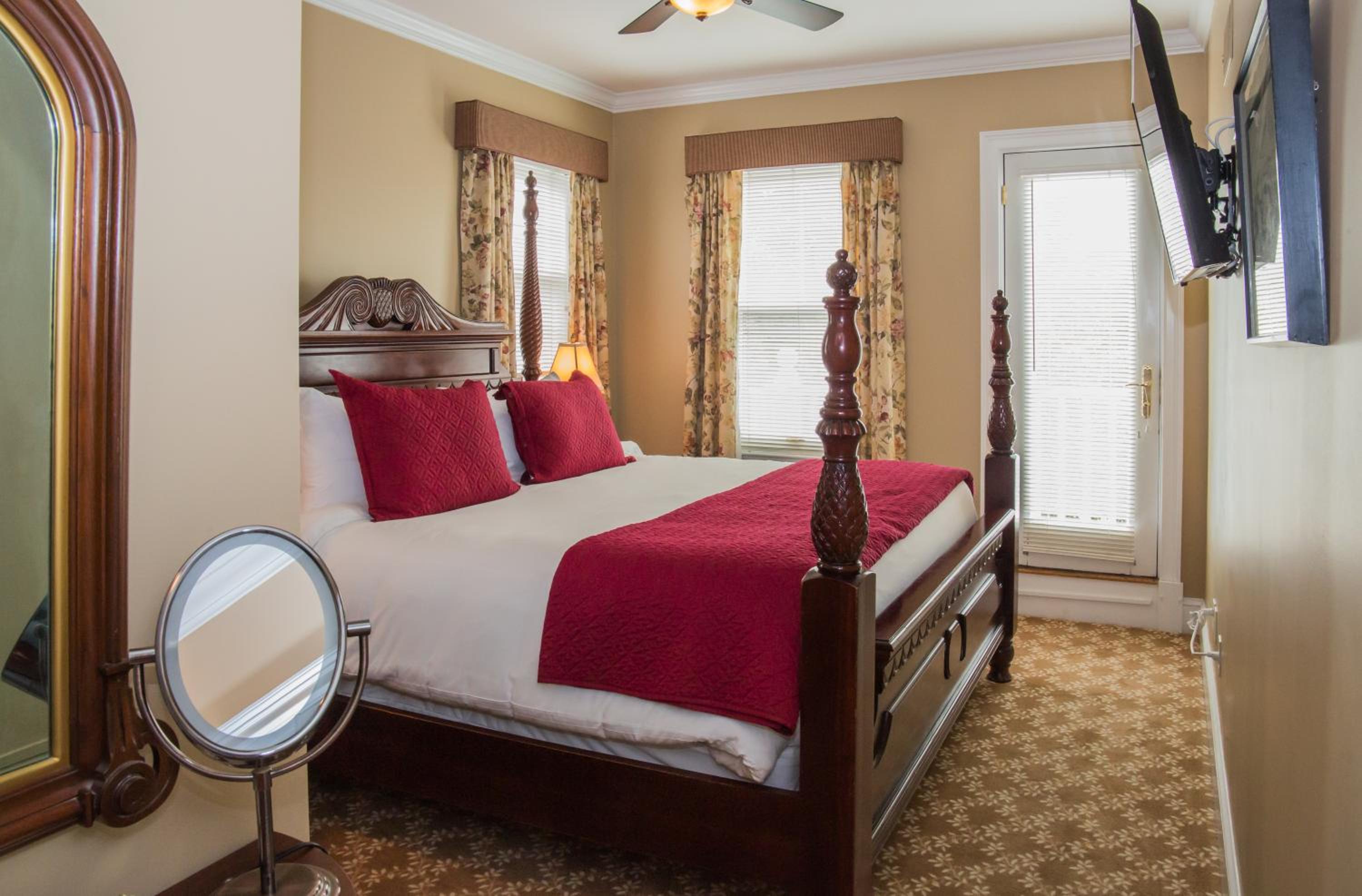 Deluxe Double Room photo 3