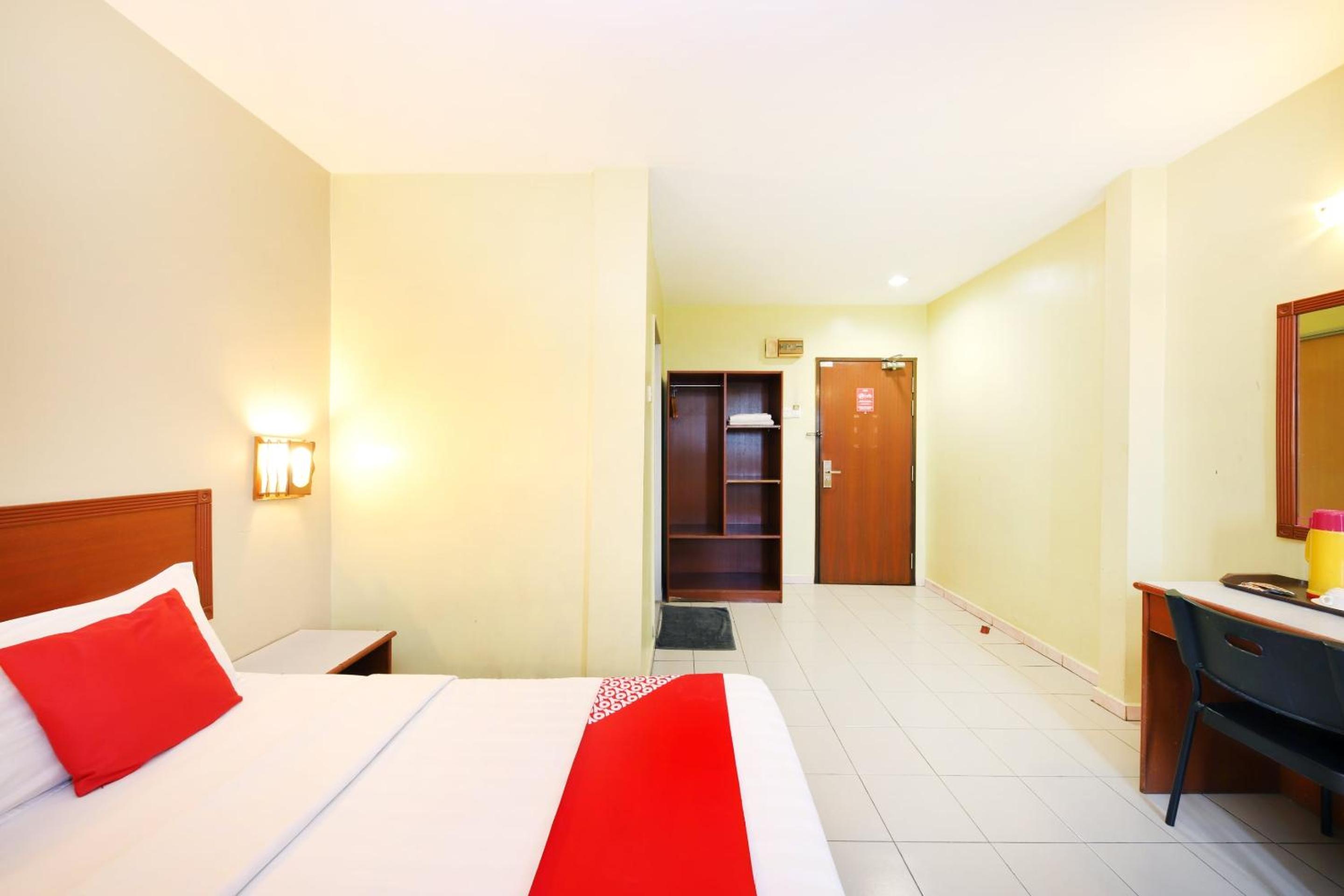 Standard Double Room - Photo 2