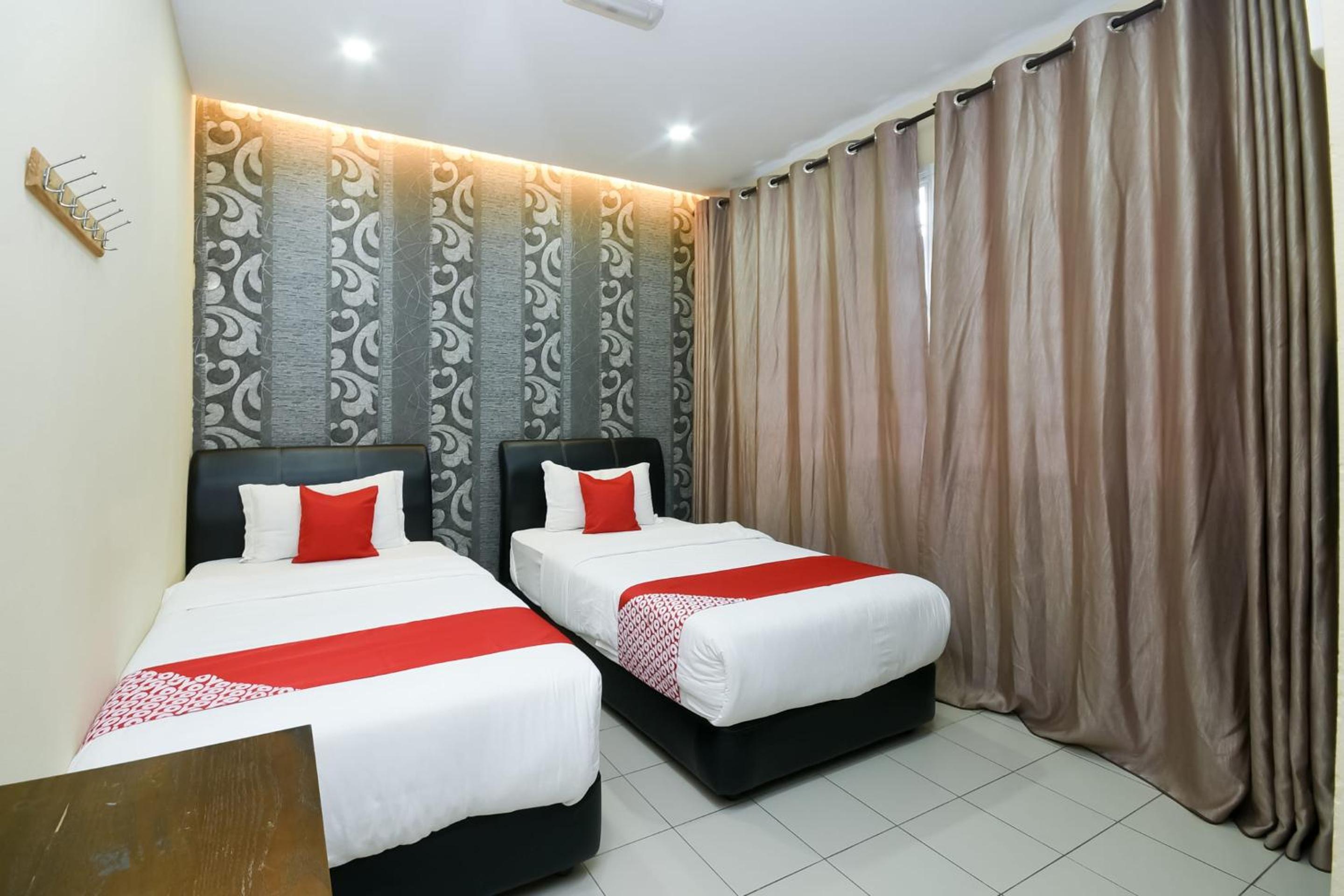 Standard Twin Room photo 3
