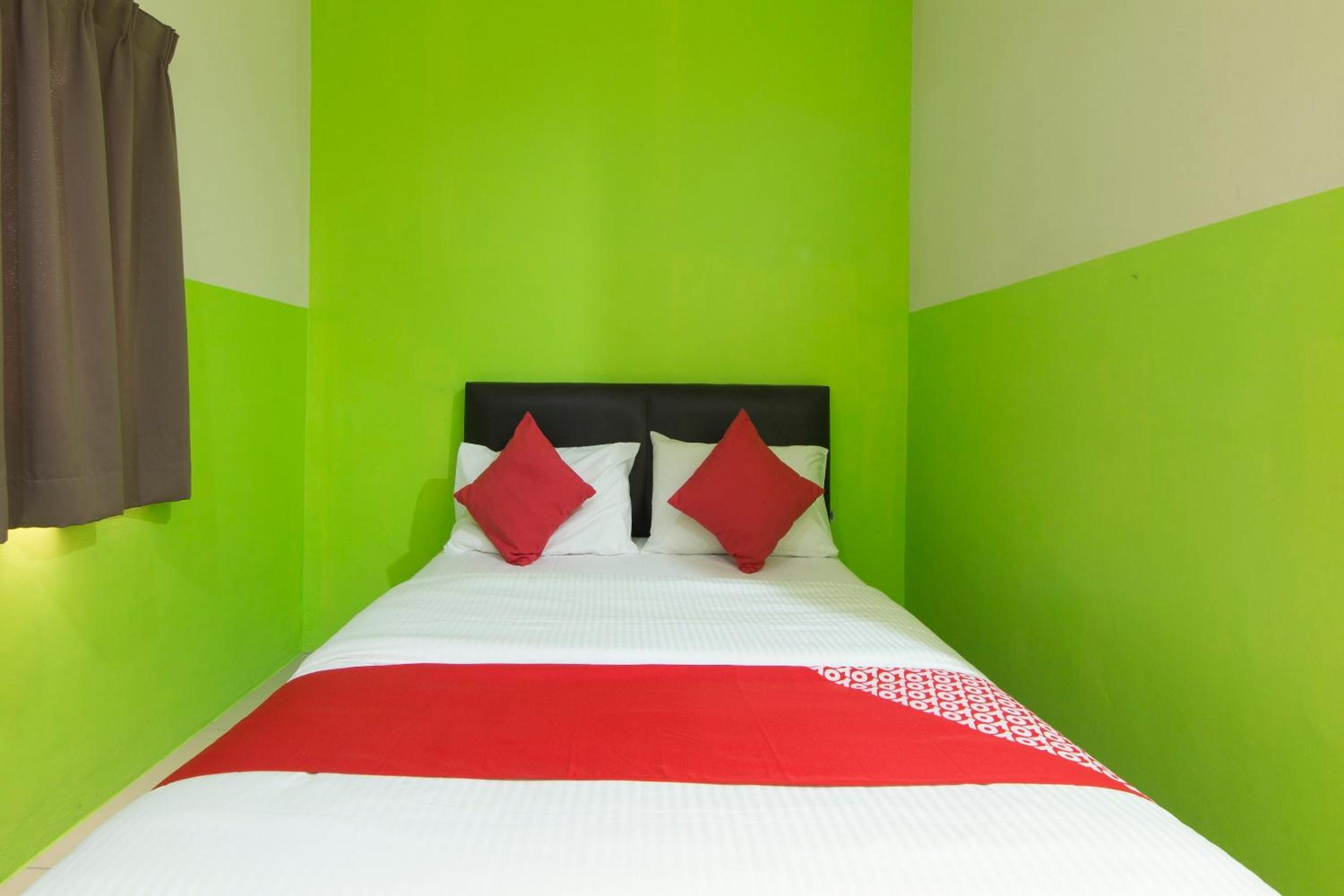 Deluxe Double Room photo 2