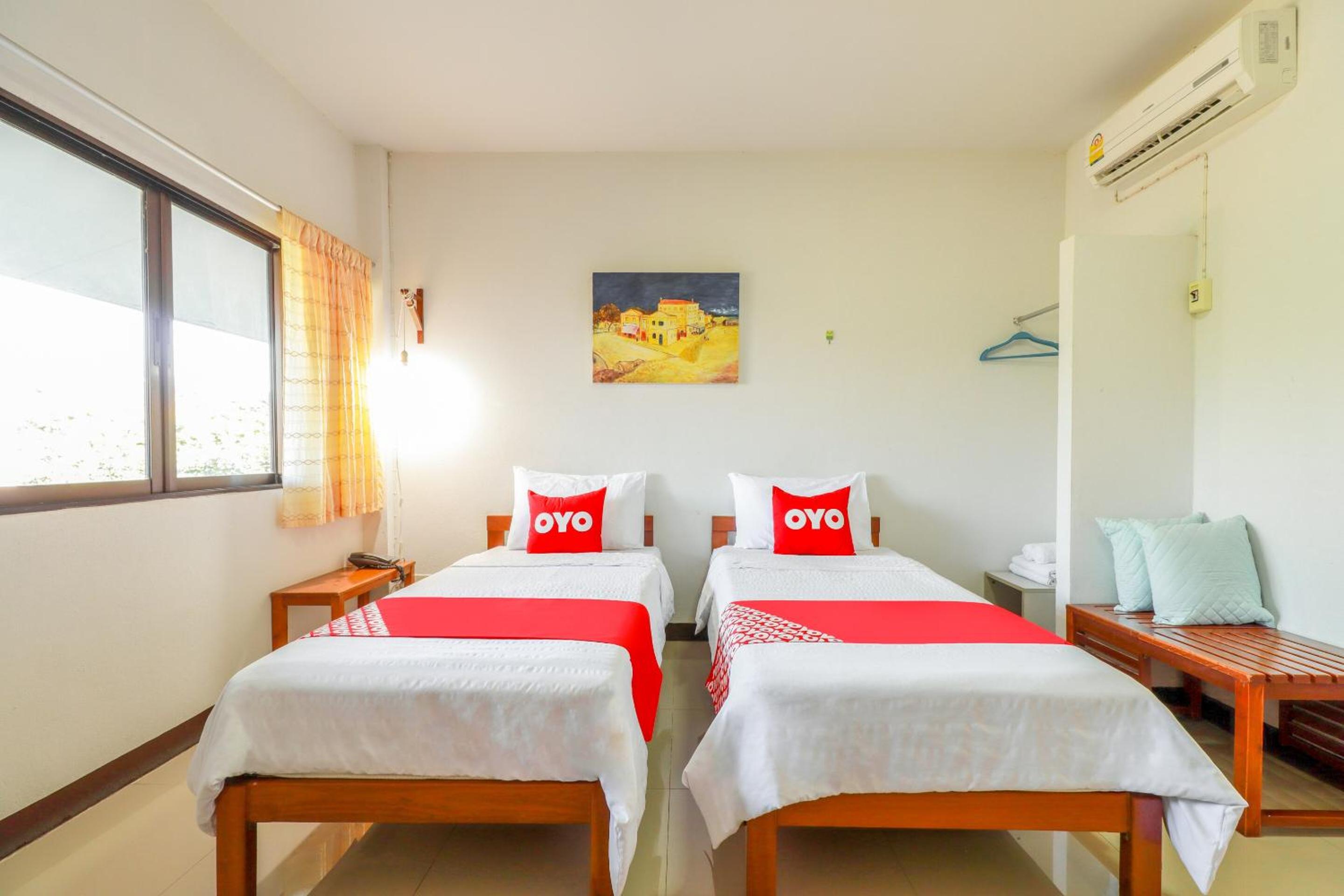 Standard Twin Room - Photo 1