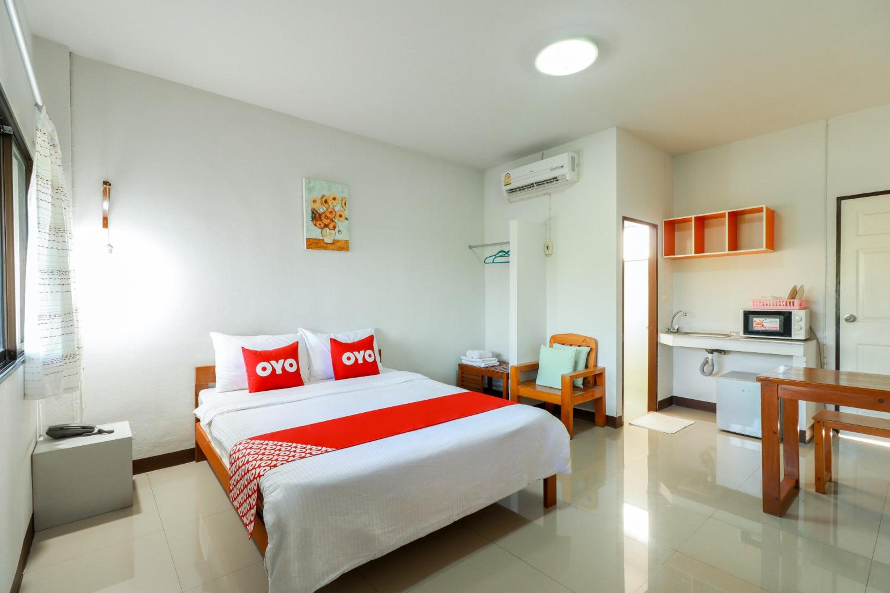 Standard Double Room - Photo 3