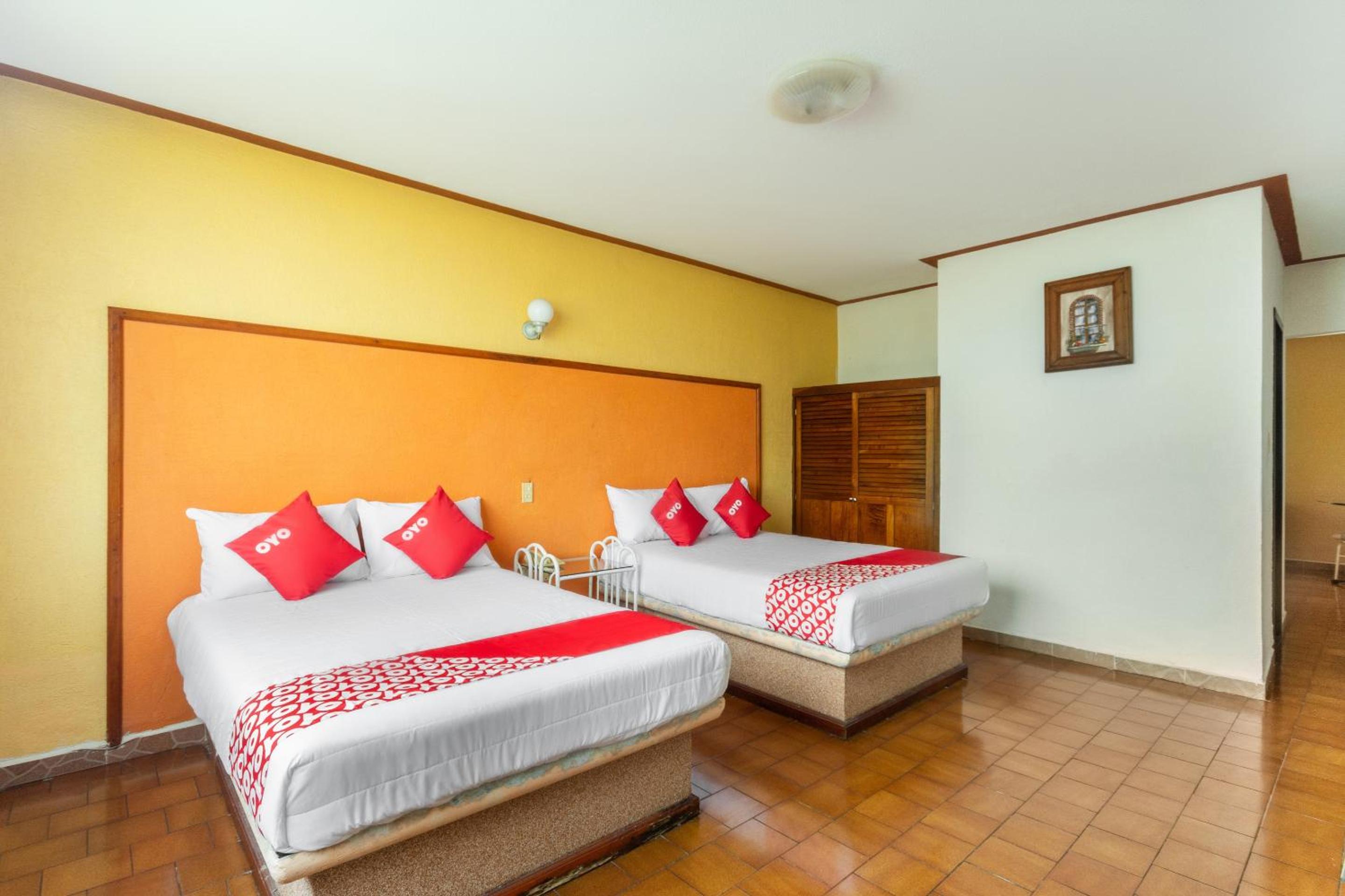 Deluxe Two beds - Photo 2