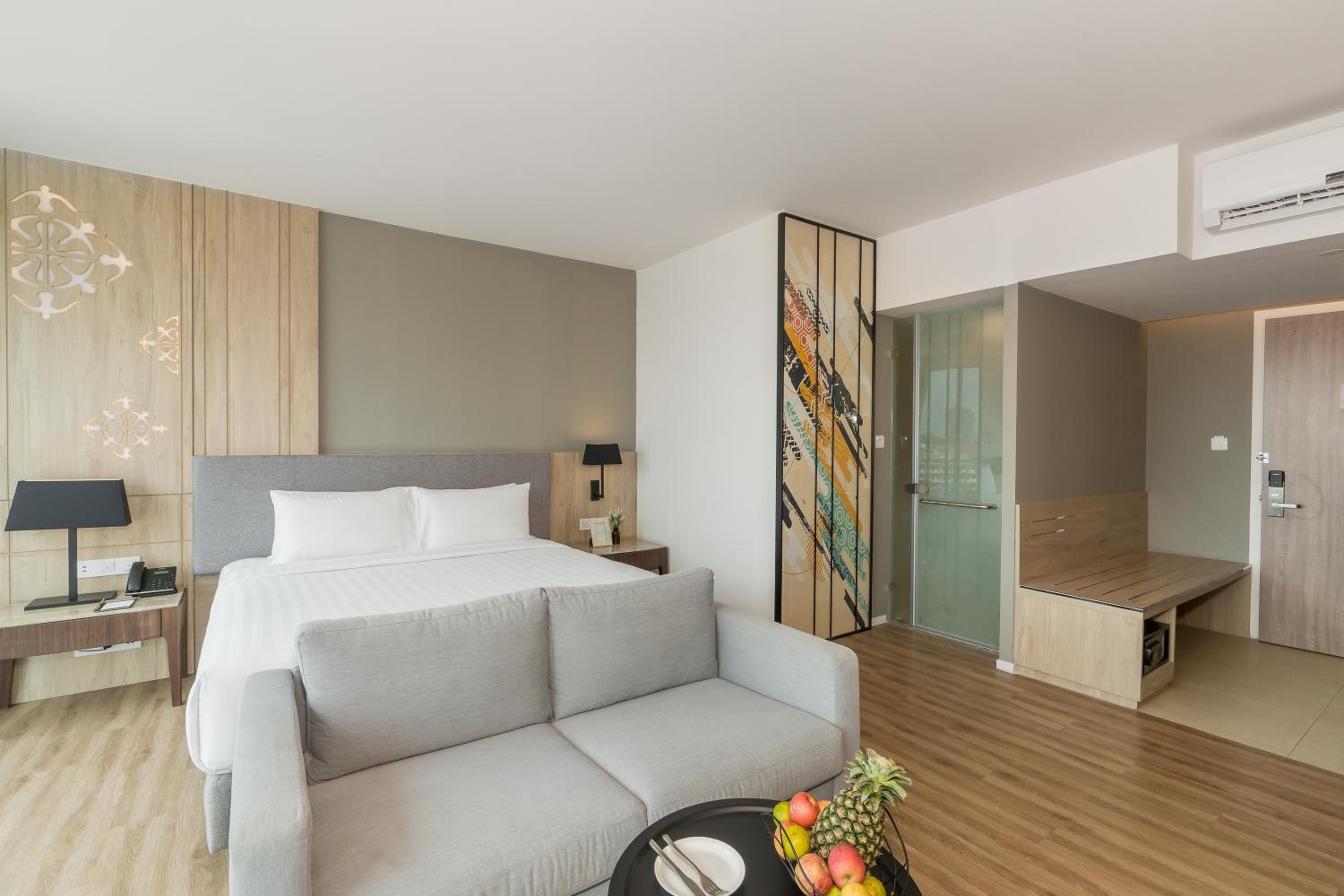 Grand Deluxe Double Room - Photo 13