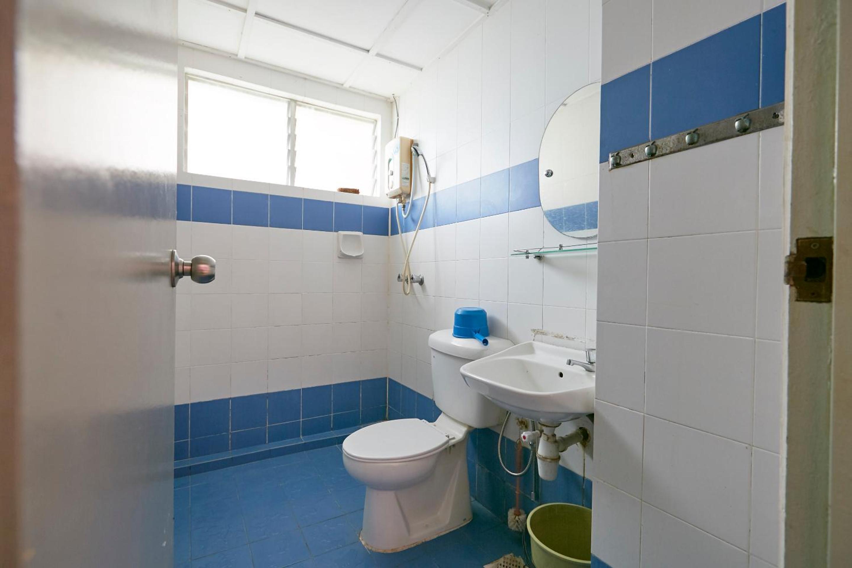 One-Bedroom Apartment - Photo 15
