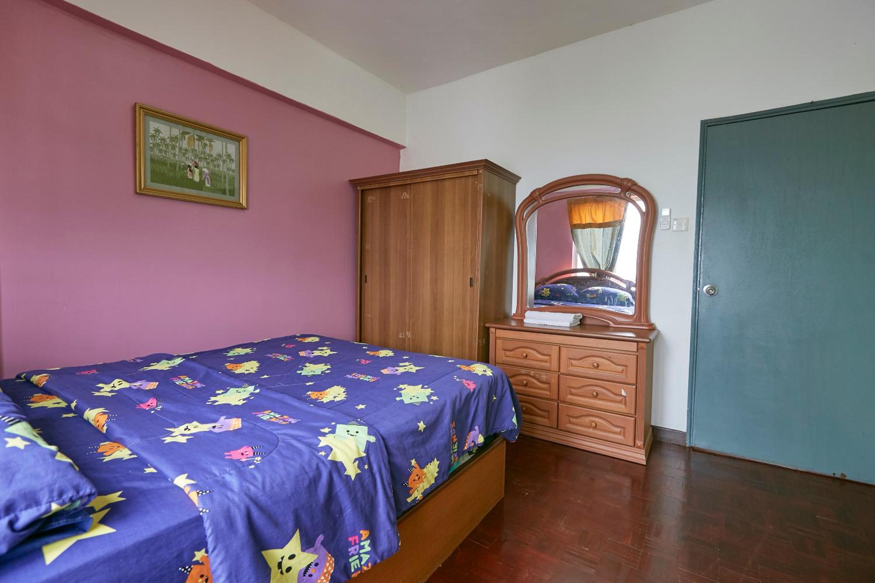 One-Bedroom Apartment - Photo 16