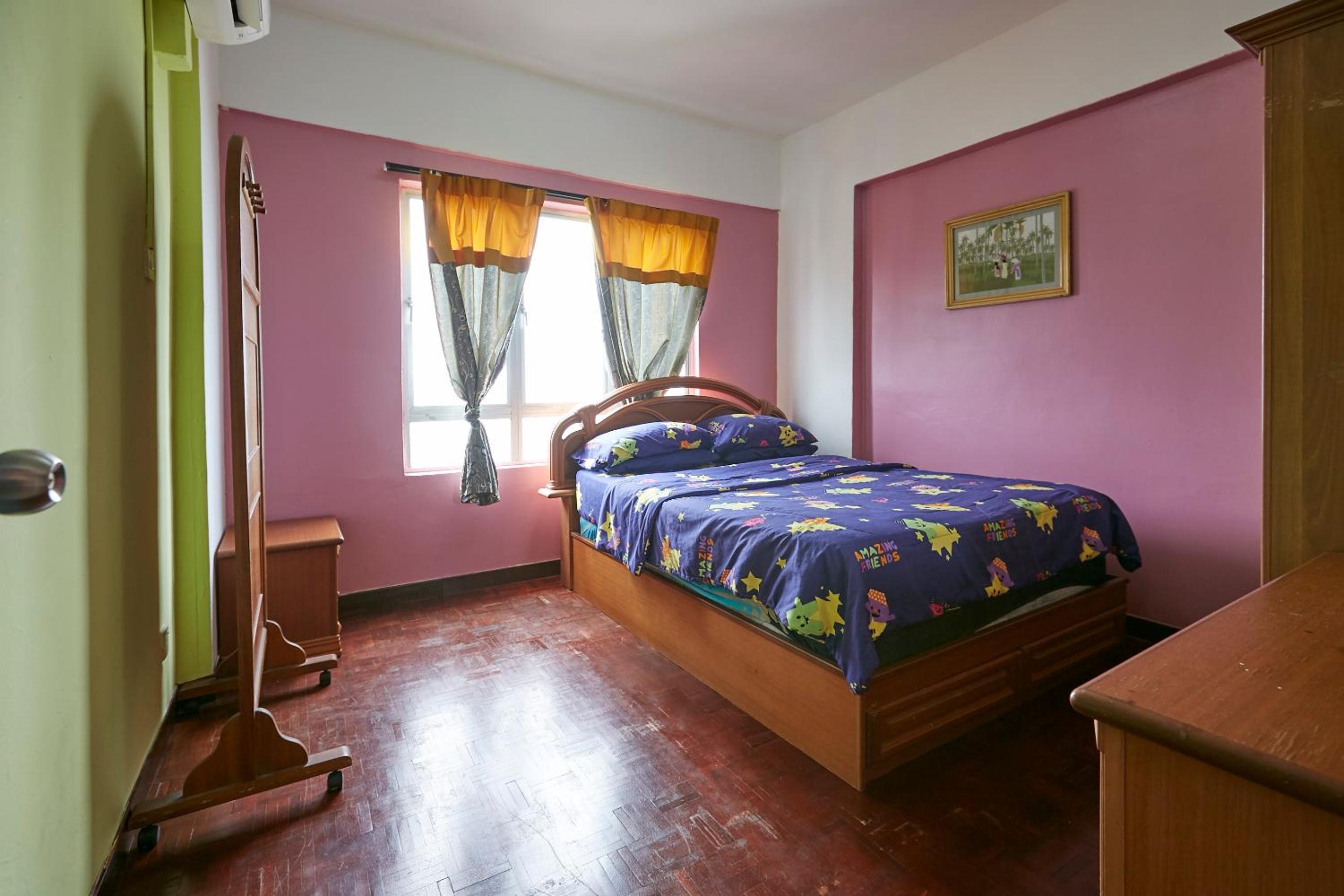 One-Bedroom Apartment - Photo 18
