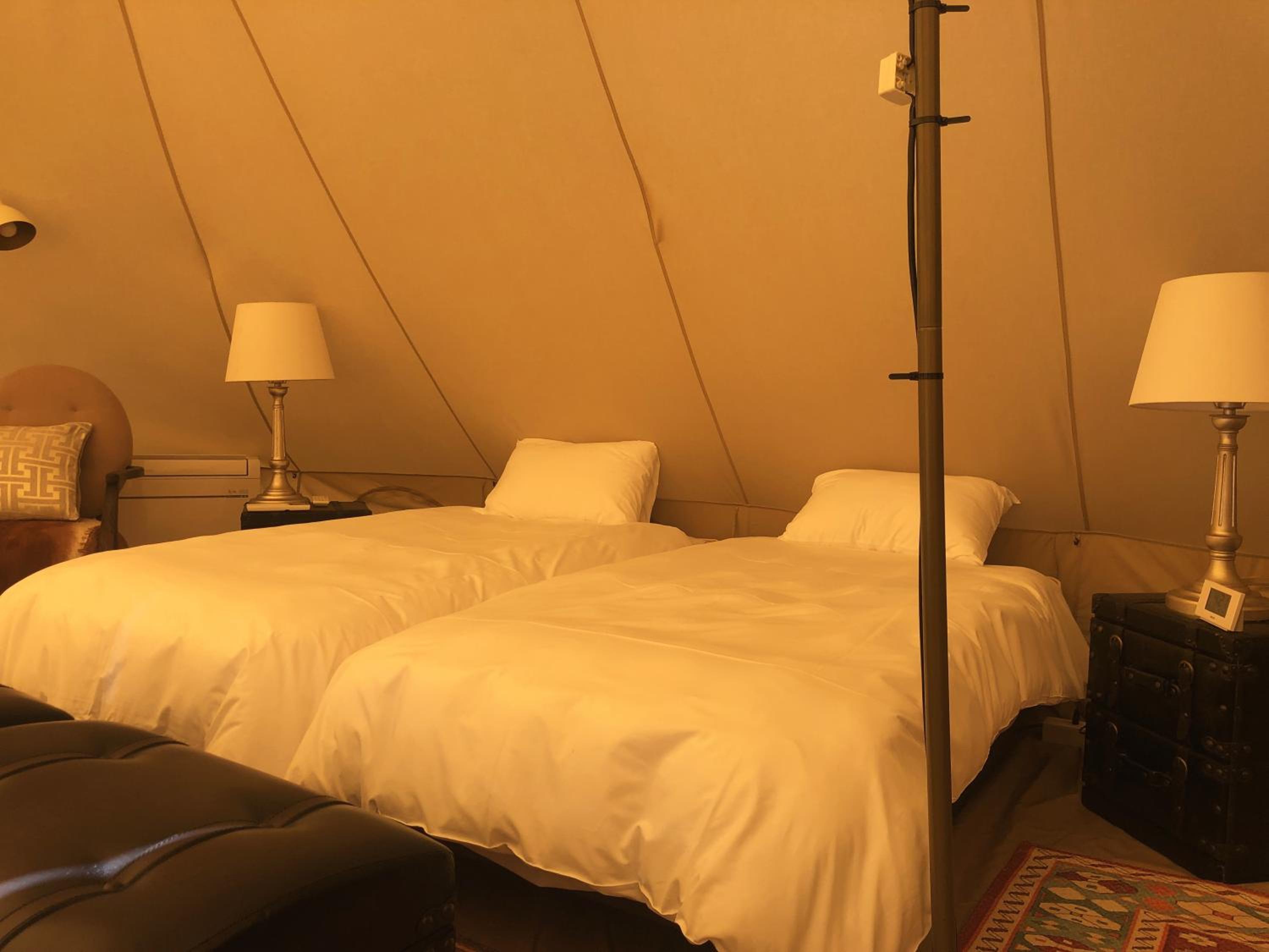 Tent - Photo 2