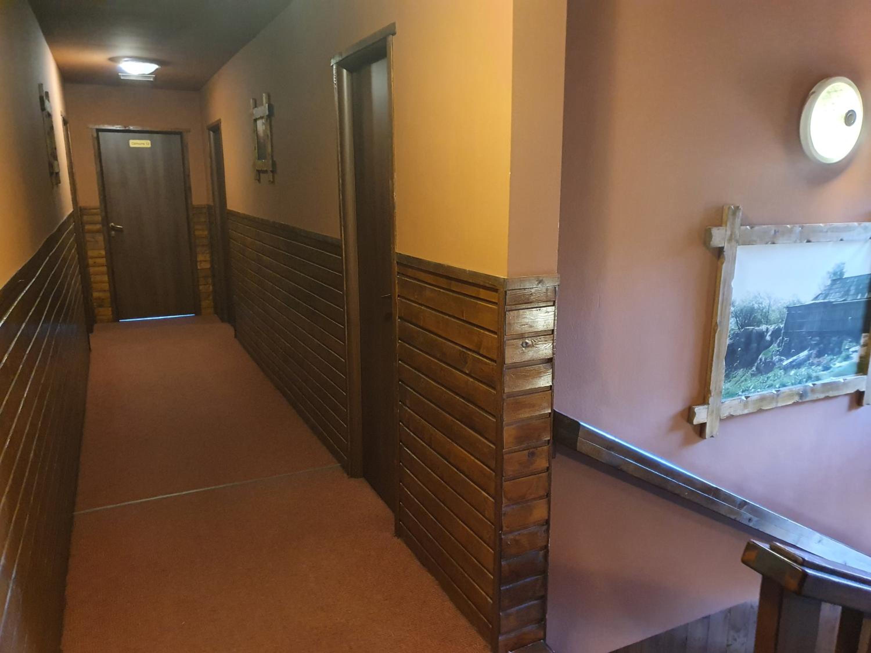 Single Room with Bathroom photo 2