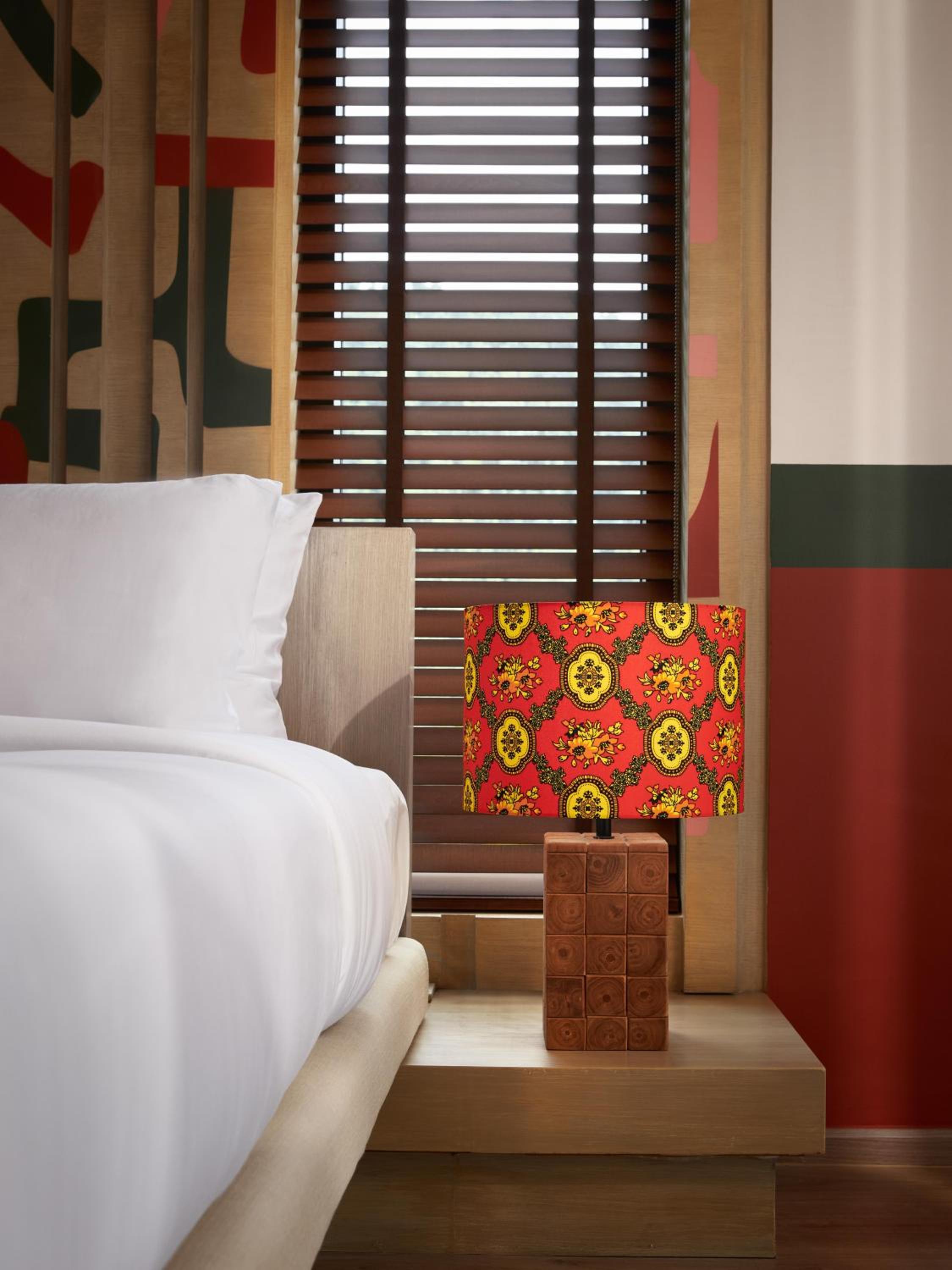 King Room with Garden View - Photo 8