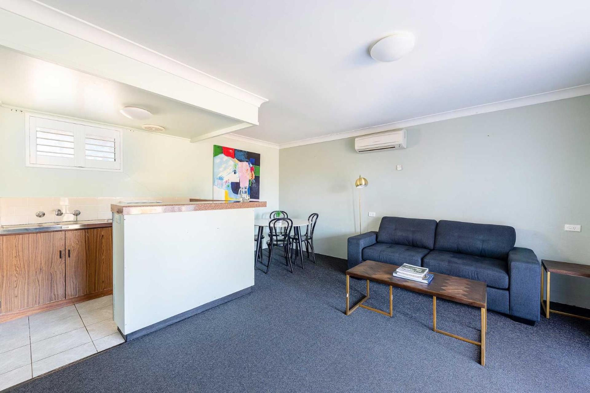 Standard Family Room photo 1
