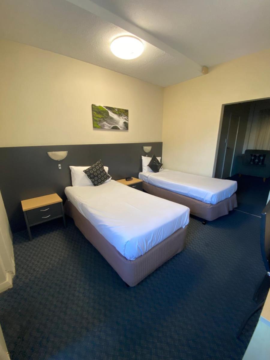 Deluxe Twin Room photo 2