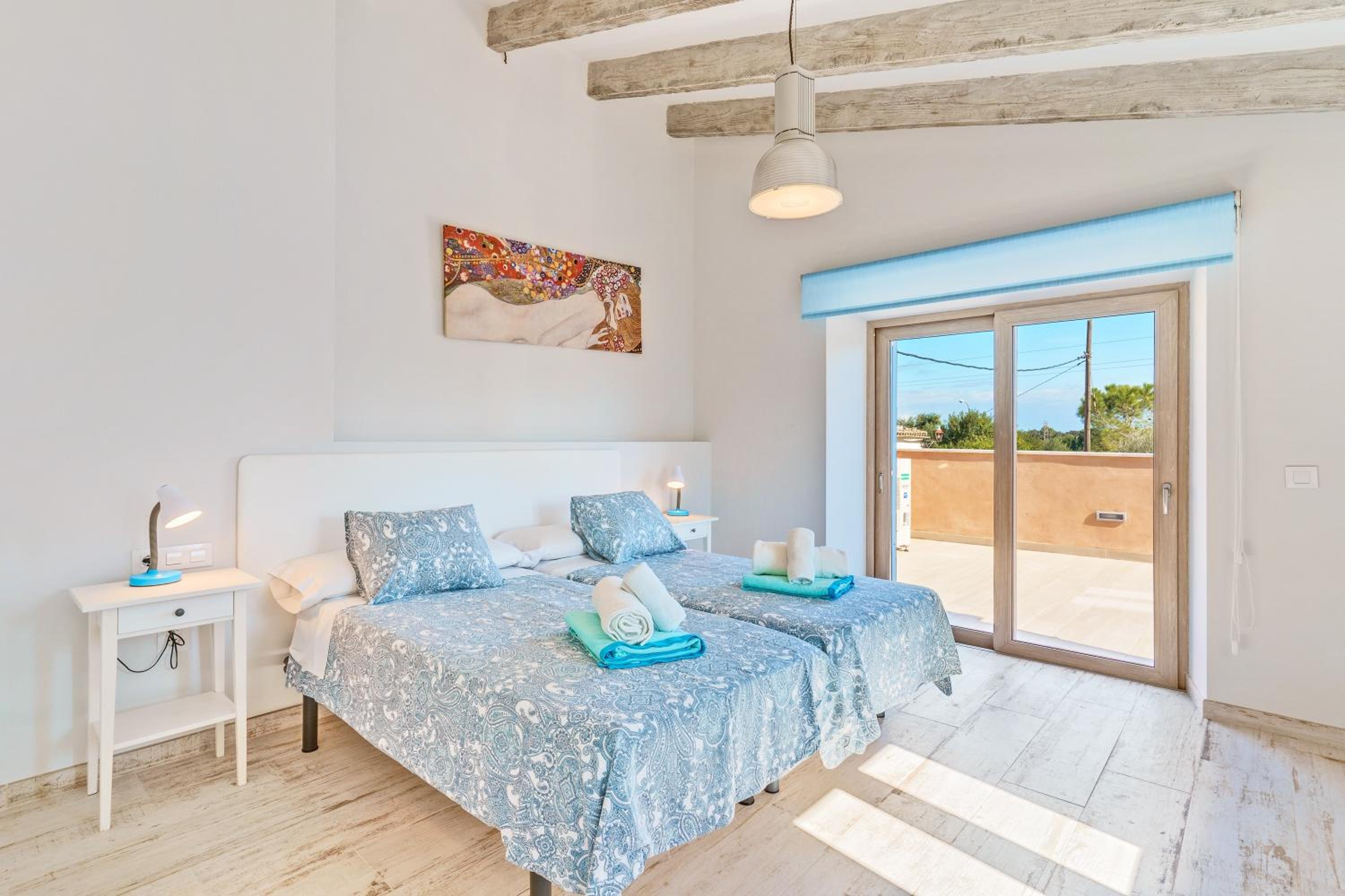 Villa with Garden View - Photo 4