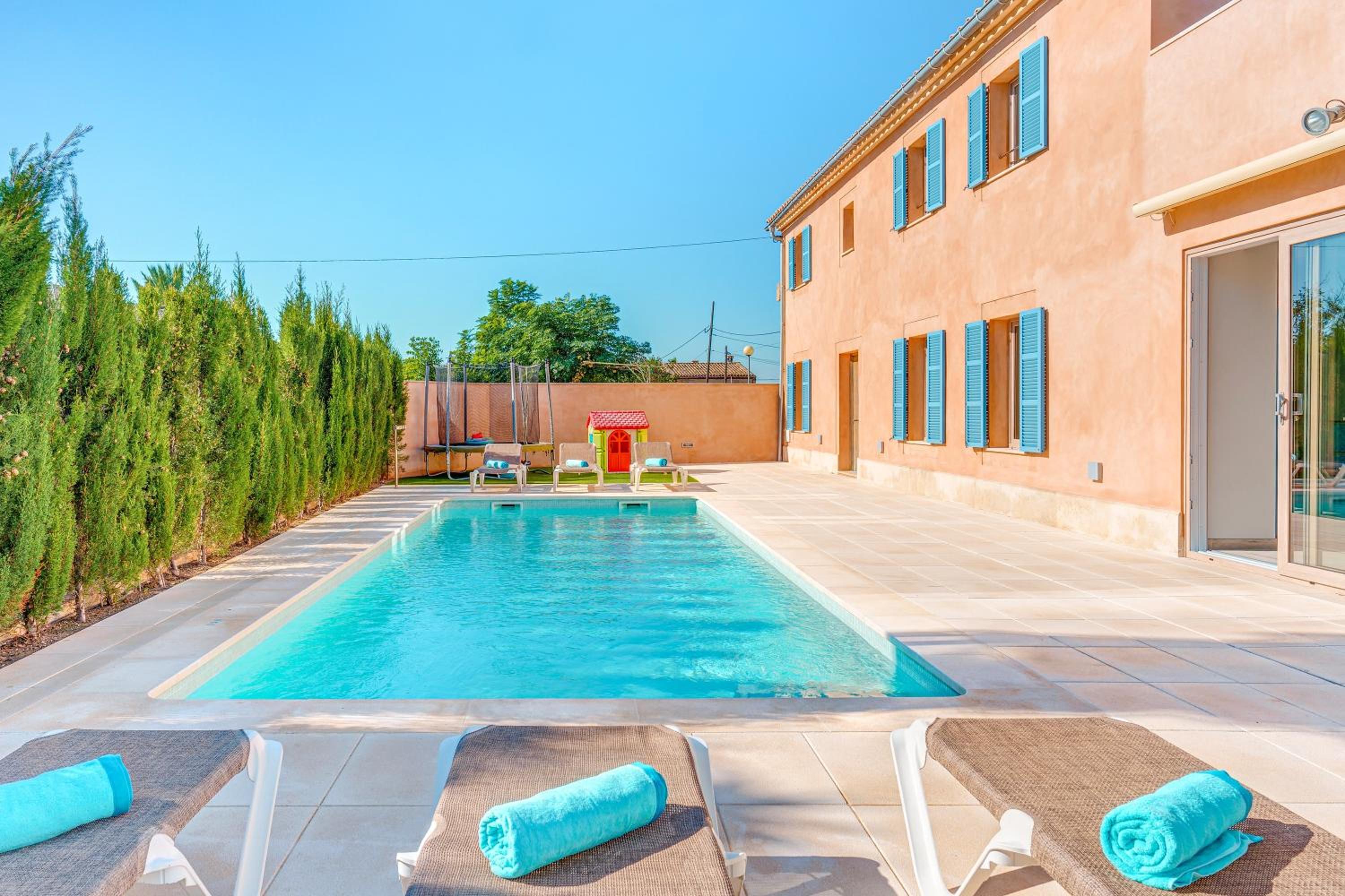 Villa with Garden View - Photo 12