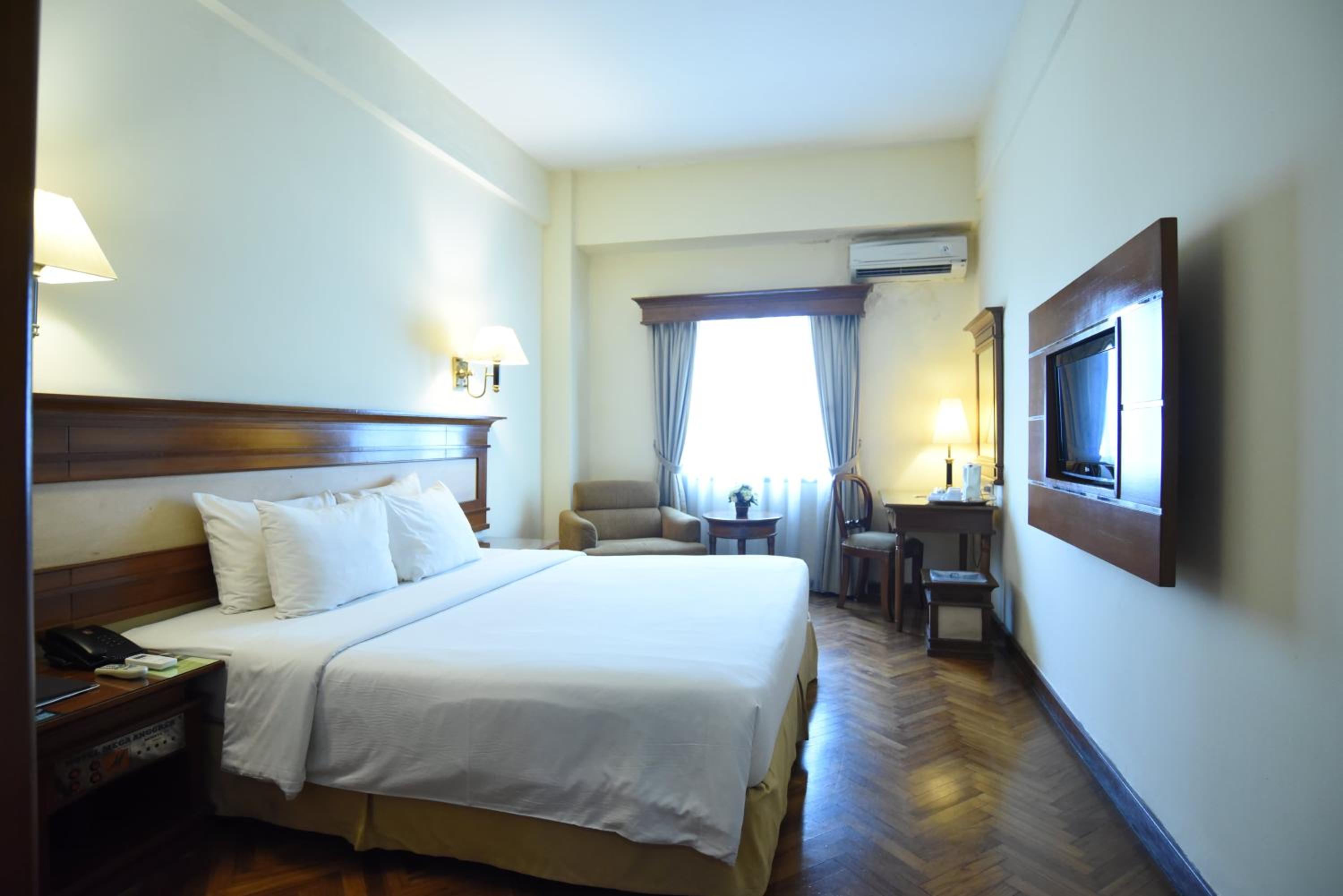 Superior Double or Twin Room - Photo 5